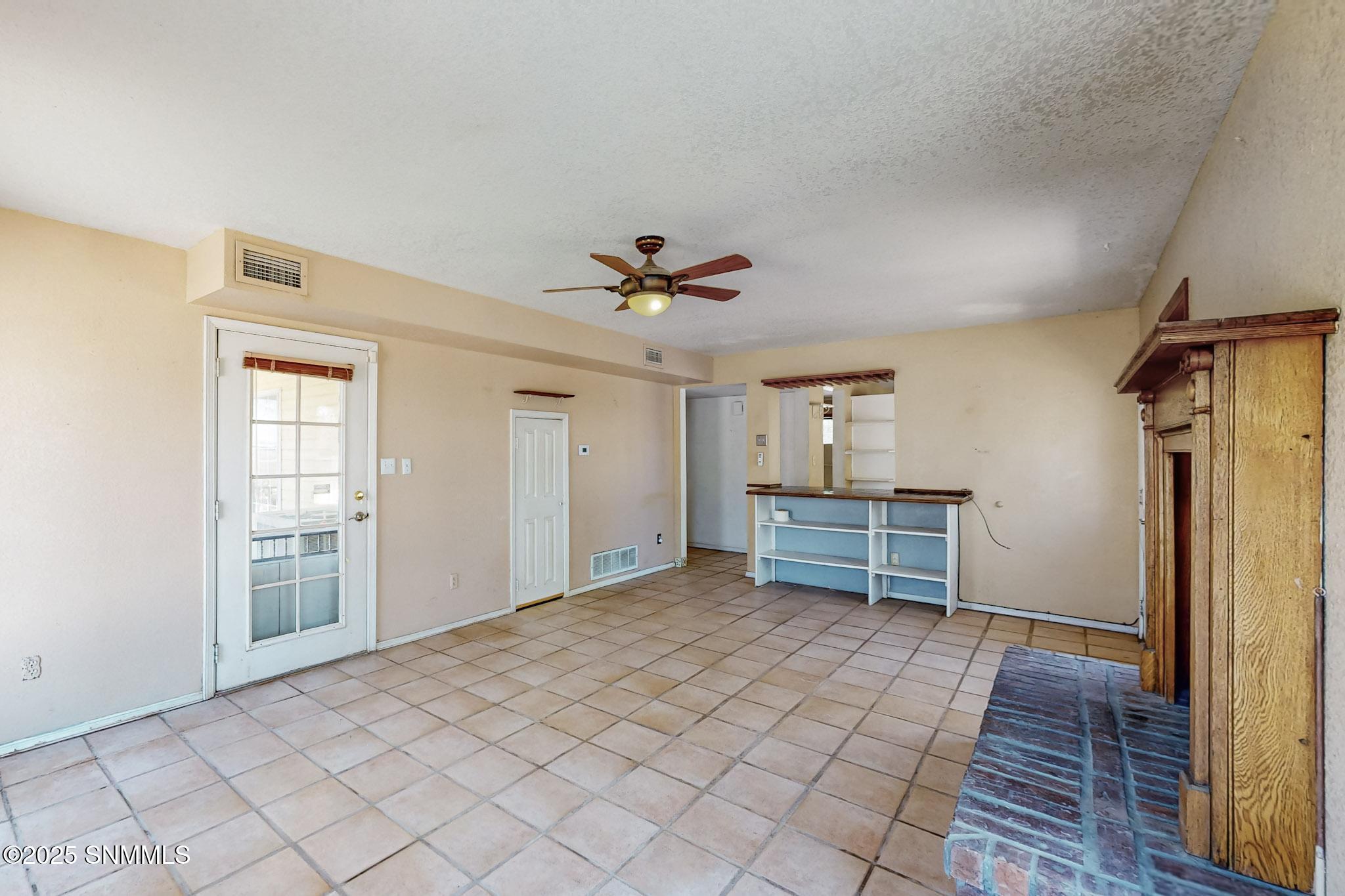 505 Sams Way Property Photo 7