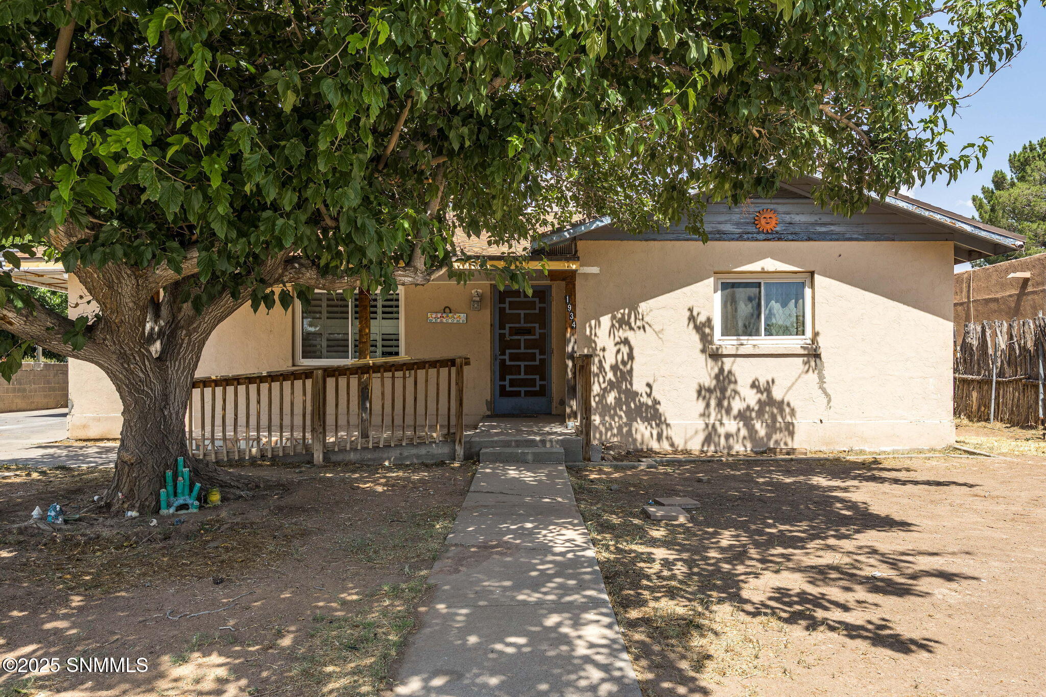 1934 La Jolla Avenue Property Photo 1