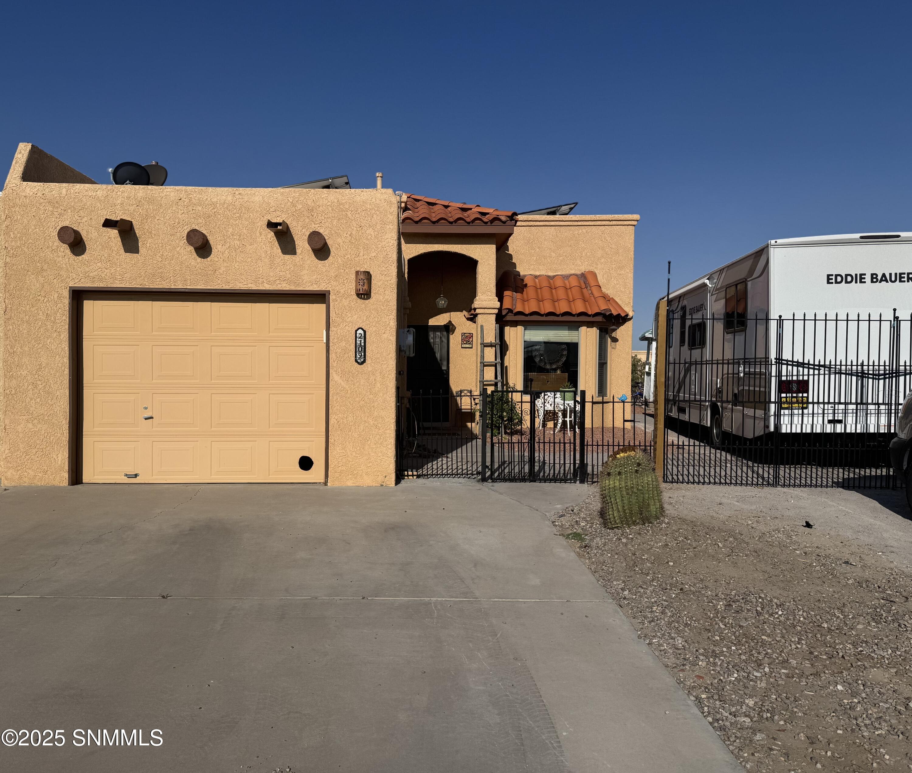 2109 Sugar Pine Way Property Photo 1