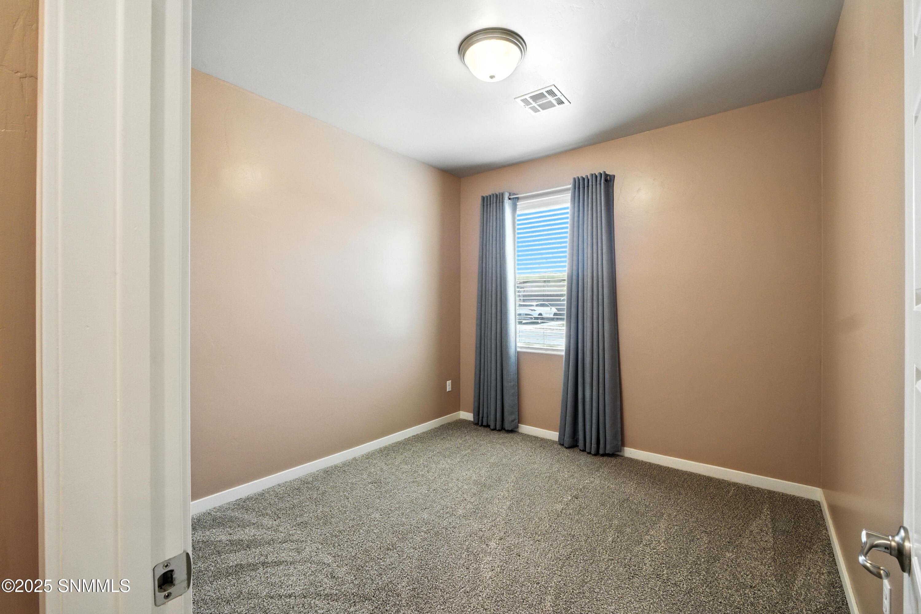 6125 Full Bloom Street Property Photo 16