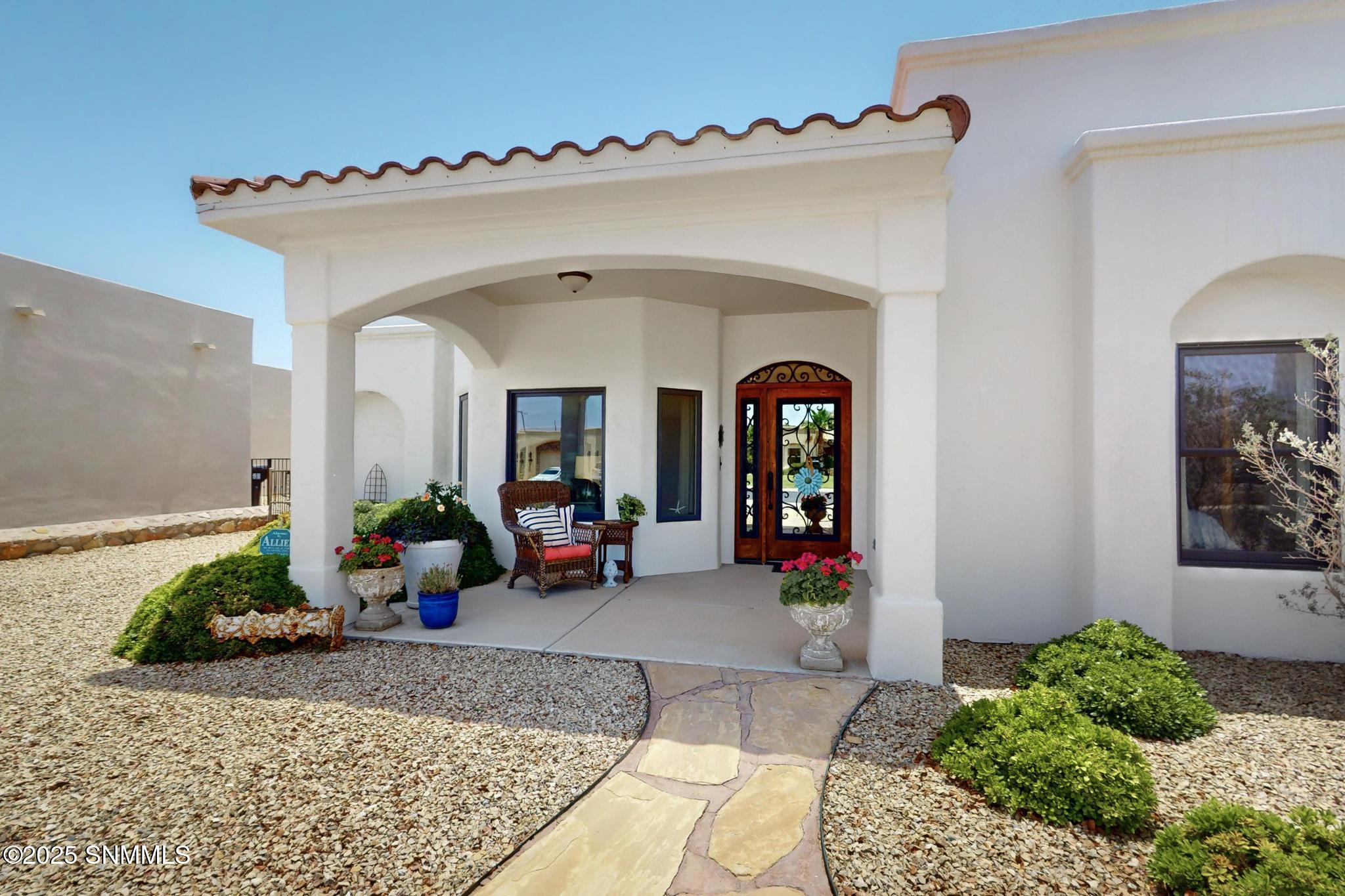 1531 Santanova Arc Property Photo 1