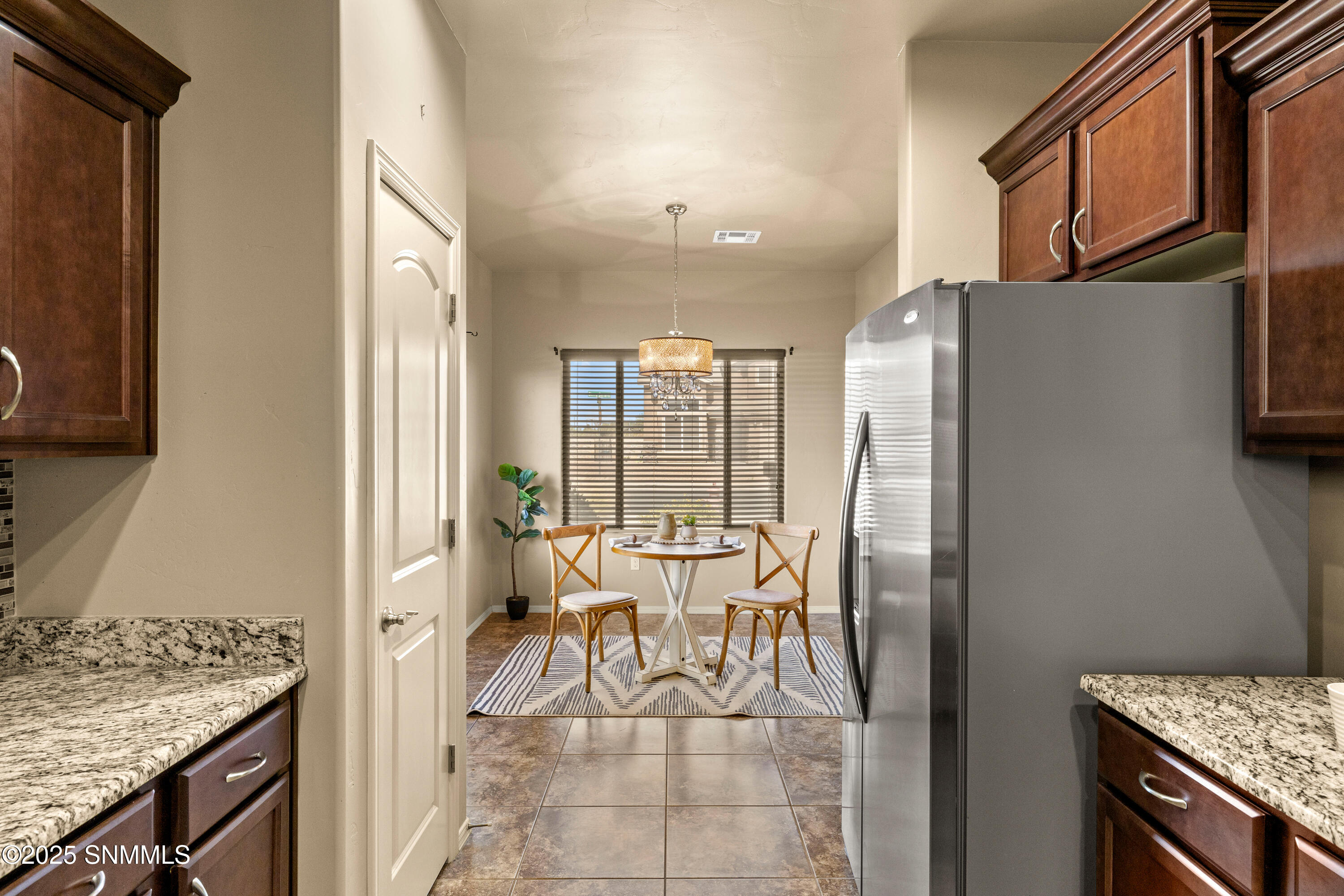 7502 Sierra Bella Place Property Photo 3
