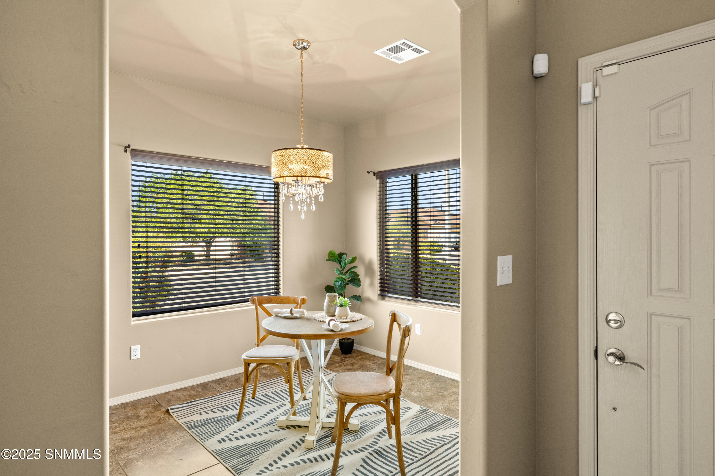 7502 Sierra Bella Place Property Photo 6