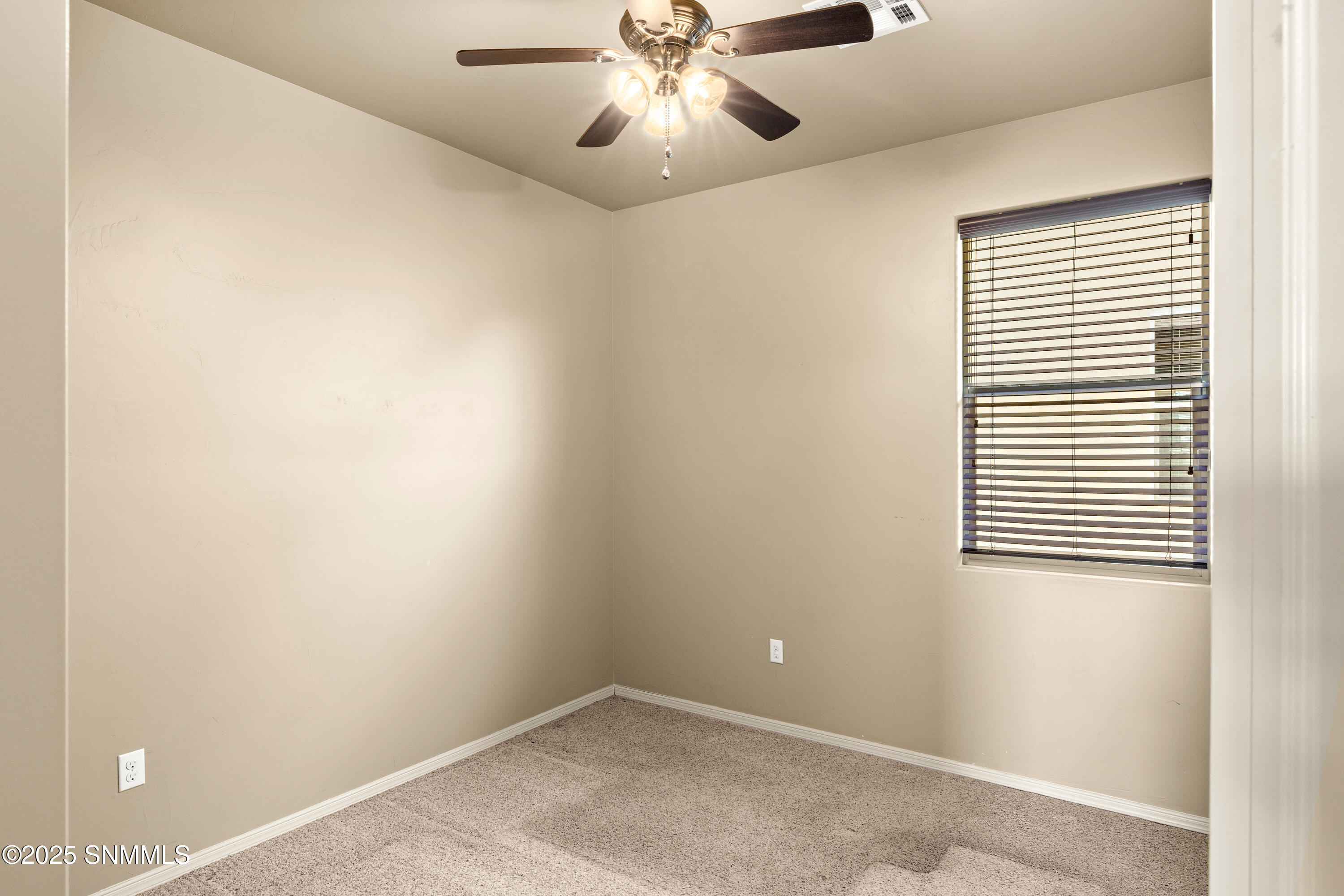 7502 Sierra Bella Place Property Photo 16