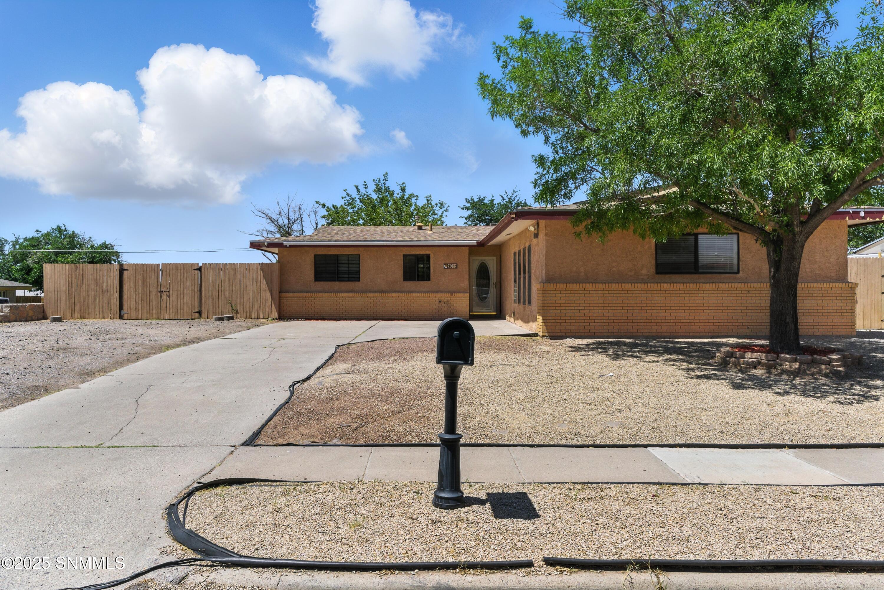 2012 Anita Drive Property Photo 1