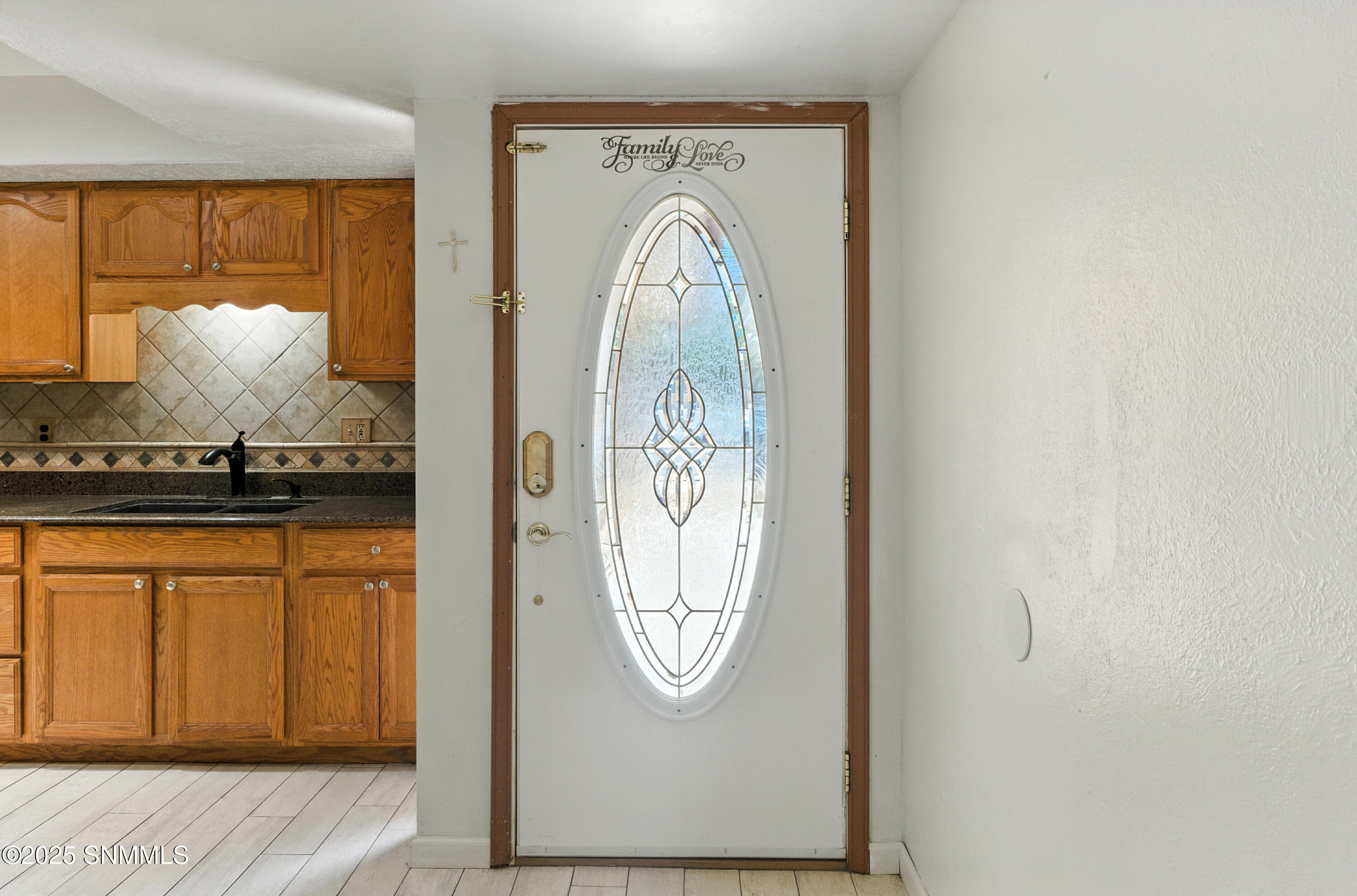 2012 Anita Drive Property Photo 2