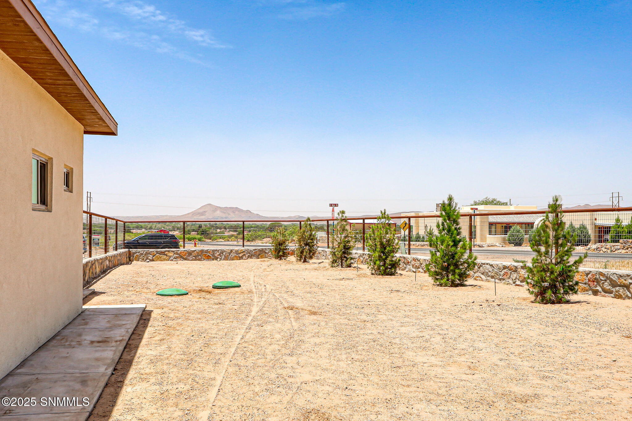4640 El Nido Road Property Photo 31
