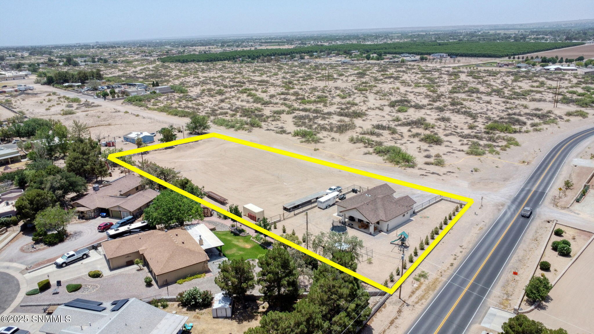 4640 El Nido Road Property Photo 46