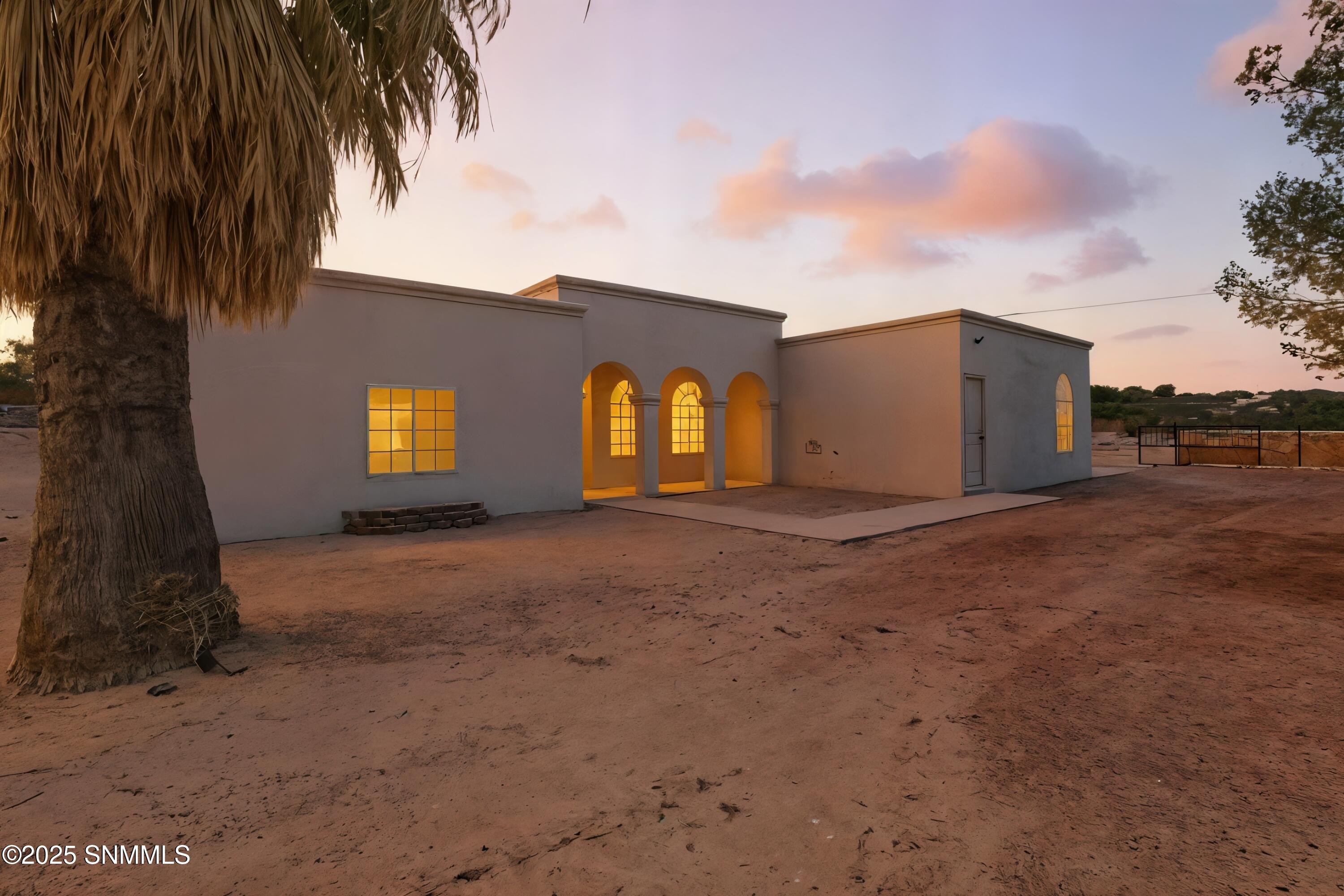 5060 Sioux Trail Property Photo 1