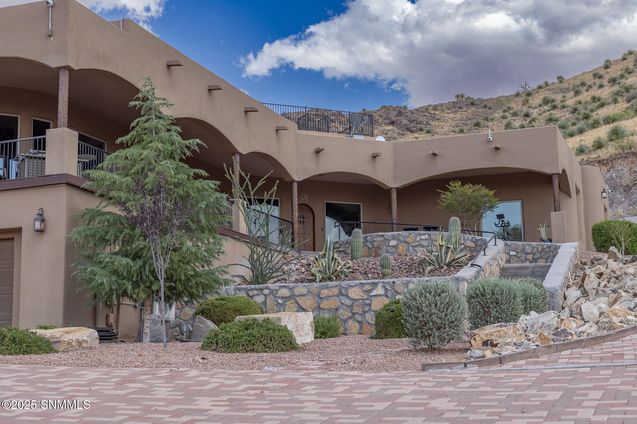 12705 Chuck Wagon Road Property Photo 3