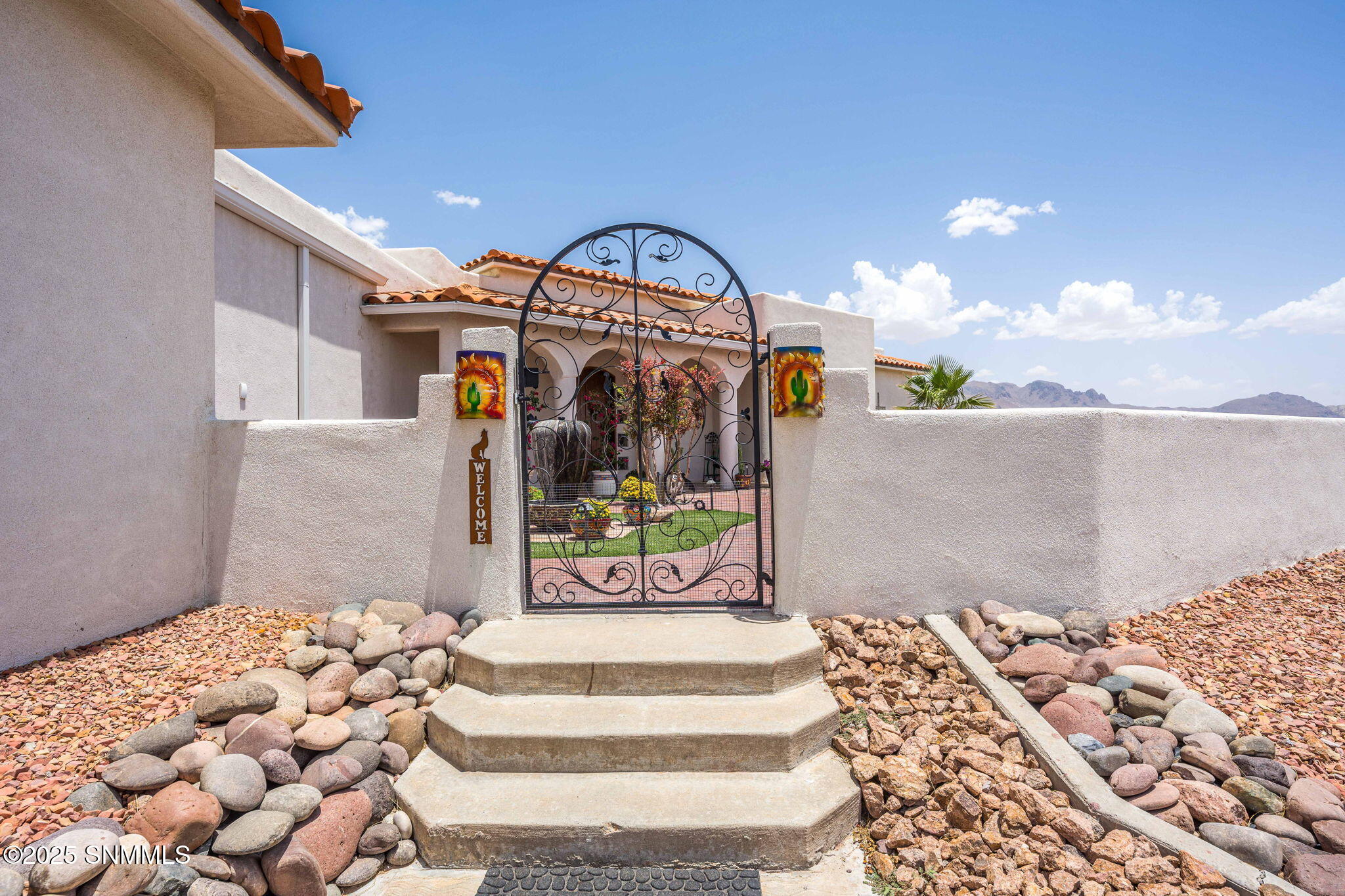 5055 Achenbach Court Property Photo 4