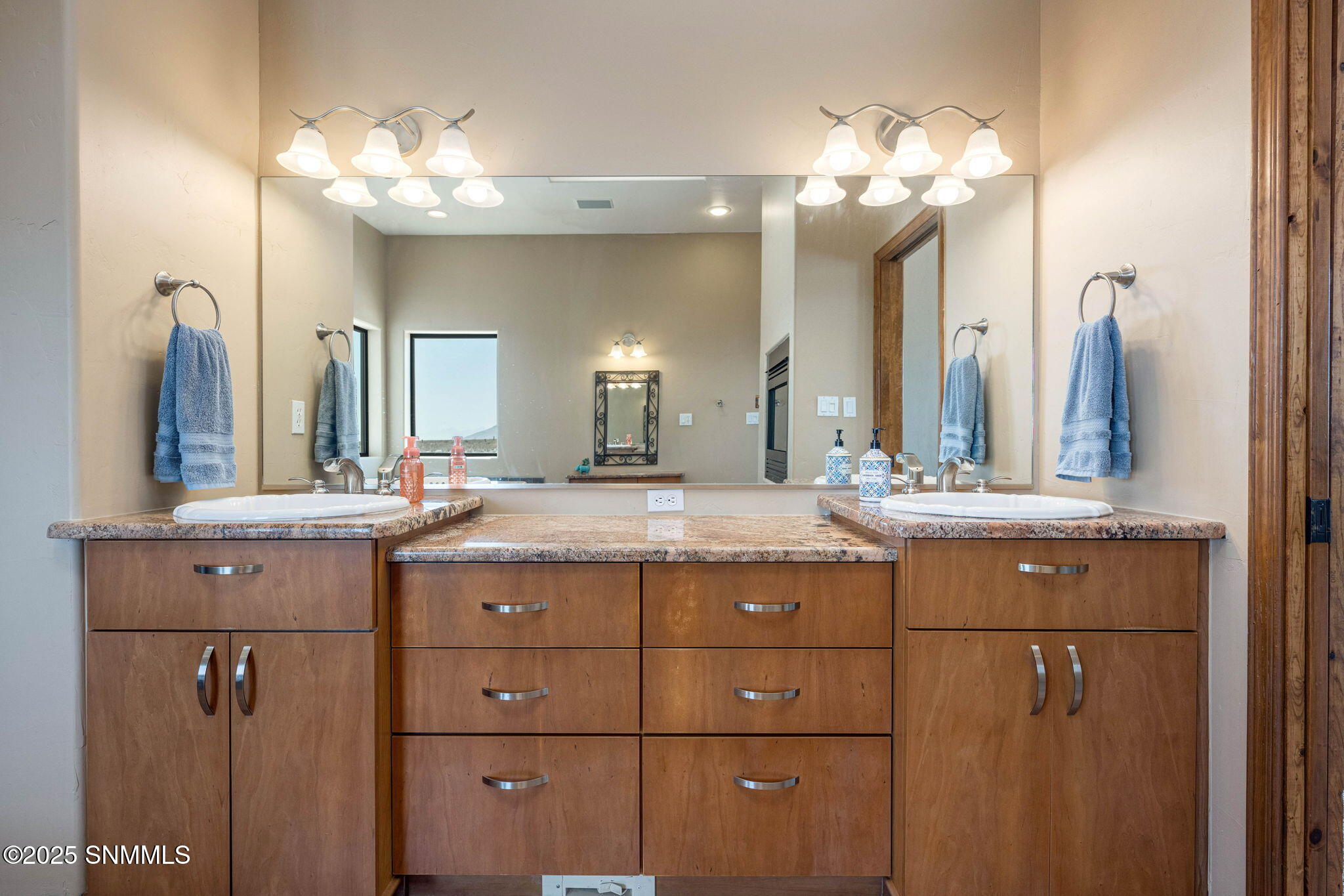 5055 Achenbach Court Property Photo 33