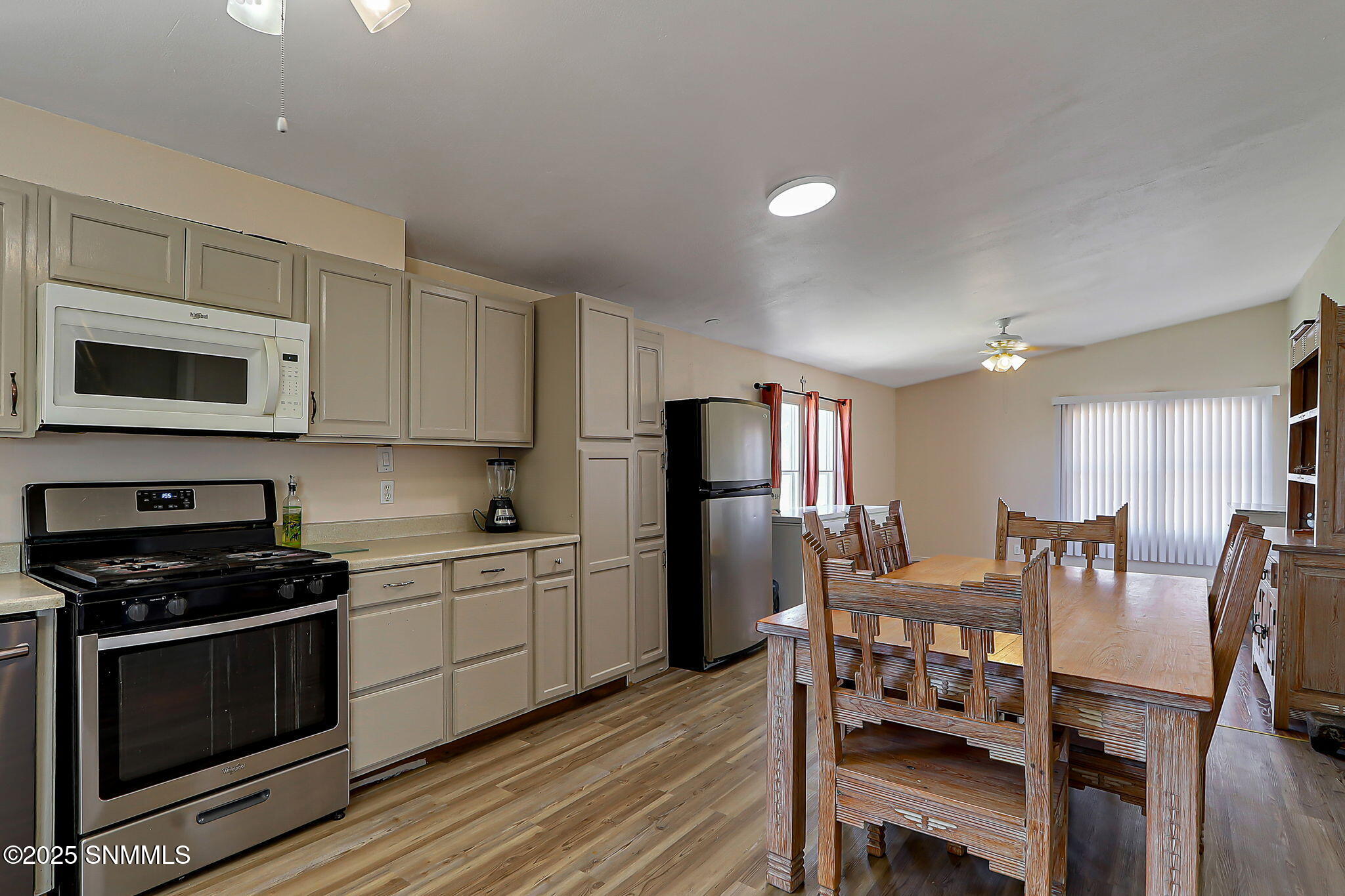 1209 Hueco Street Property Photo 15