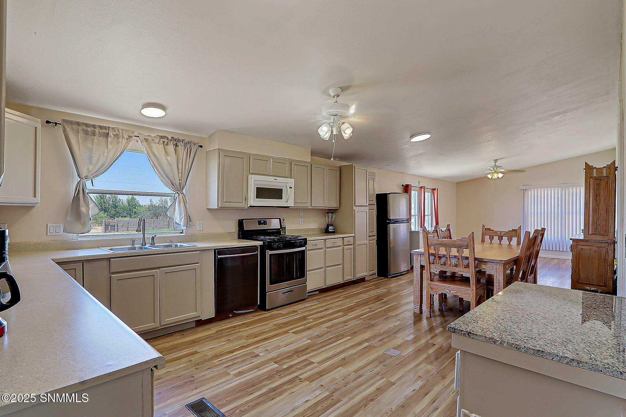 1209 Hueco Street Property Photo 19