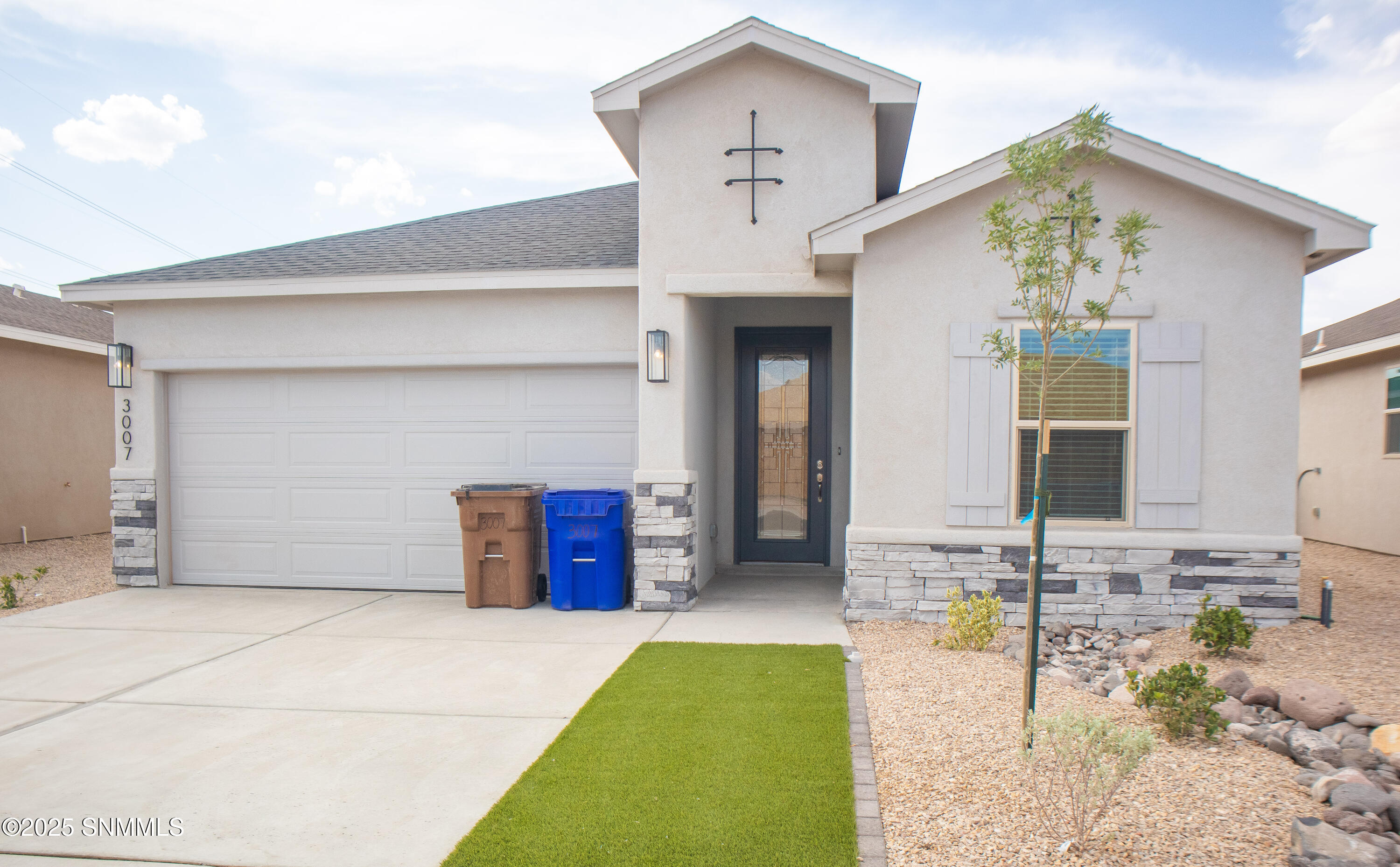 3007 San Jenaro Drive Property Photo 1