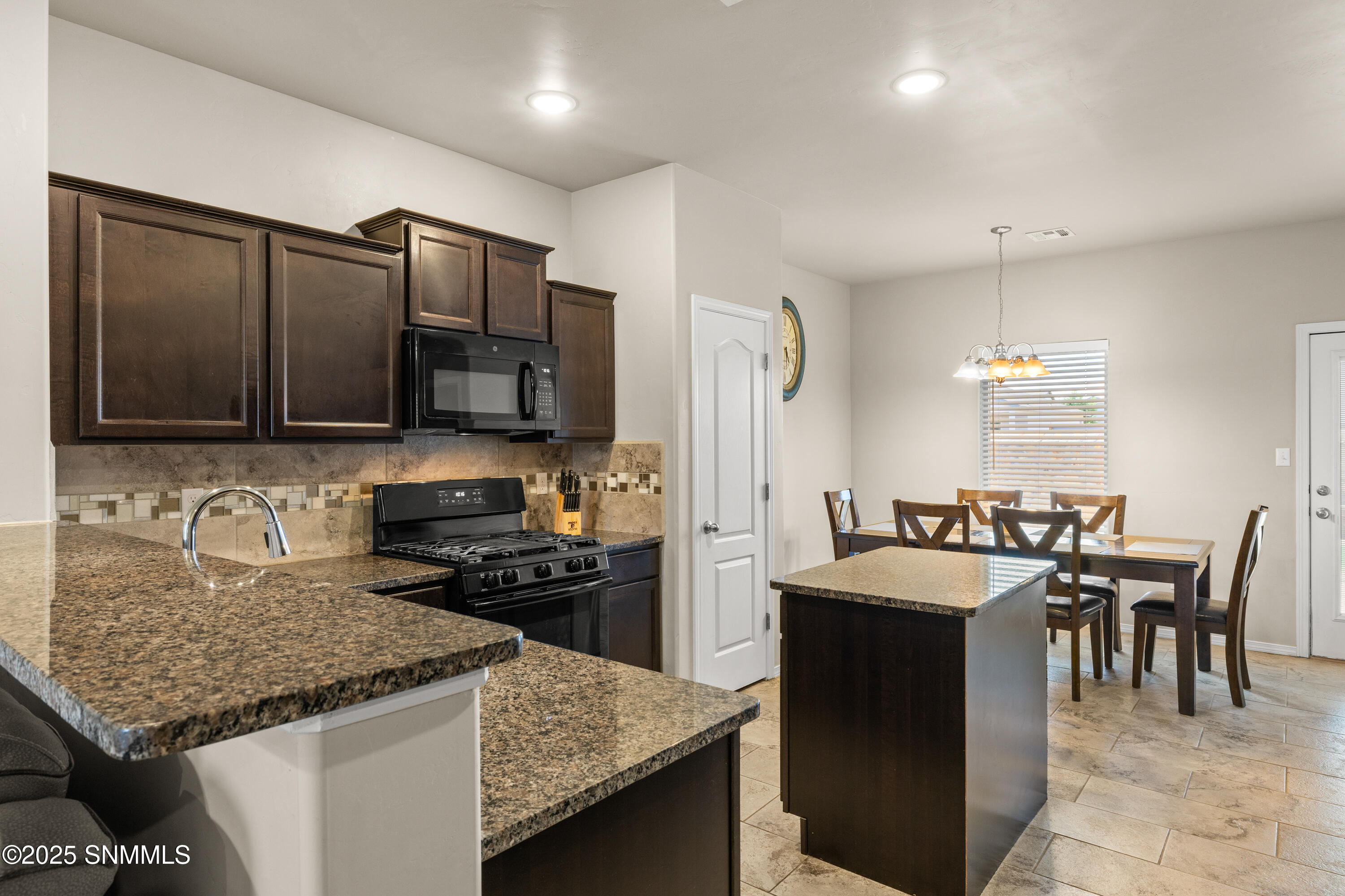 1535 Pueblo Bonito Place Property Photo 8