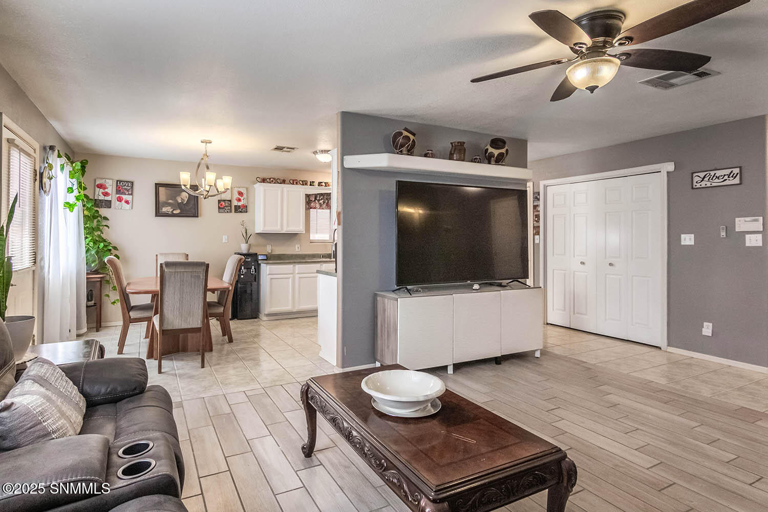 605 Vista Del Sol Place Property Photo 10