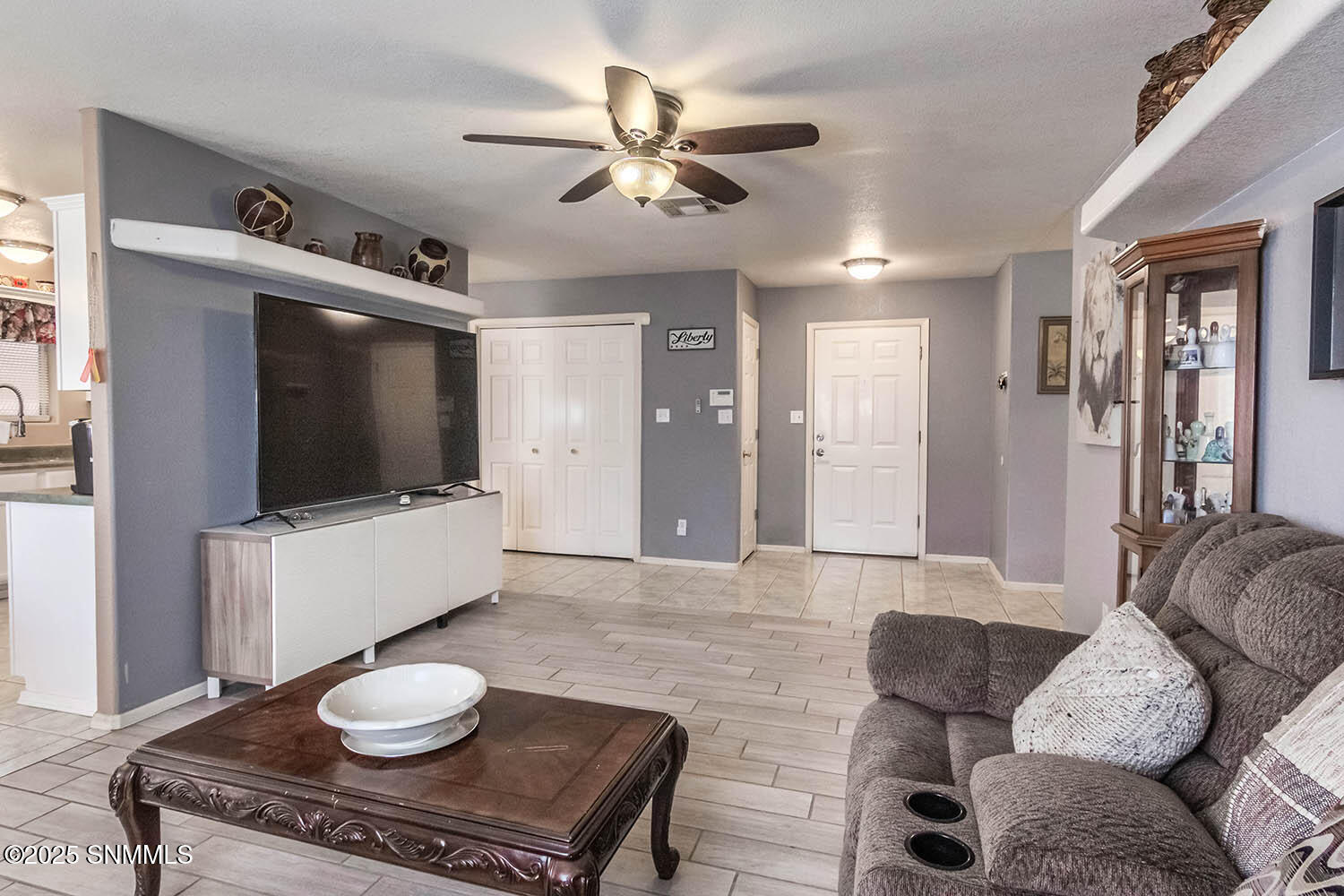 605 Vista Del Sol Place Property Photo 11