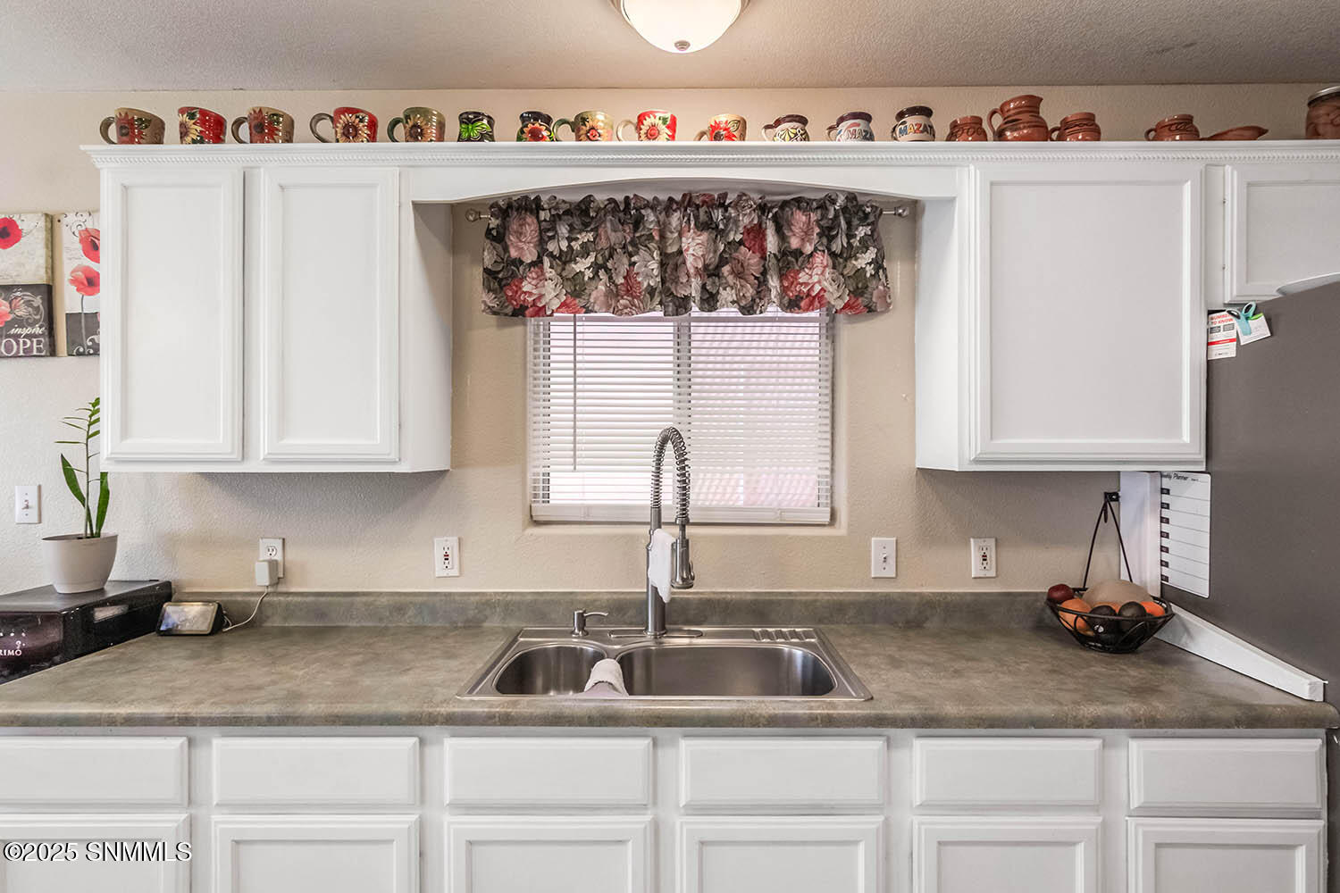 605 Vista Del Sol Place Property Photo 17