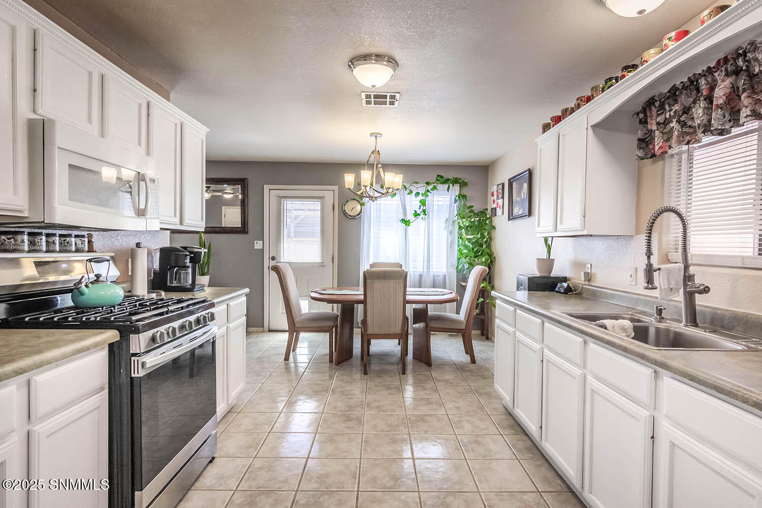 605 Vista Del Sol Place Property Photo 19