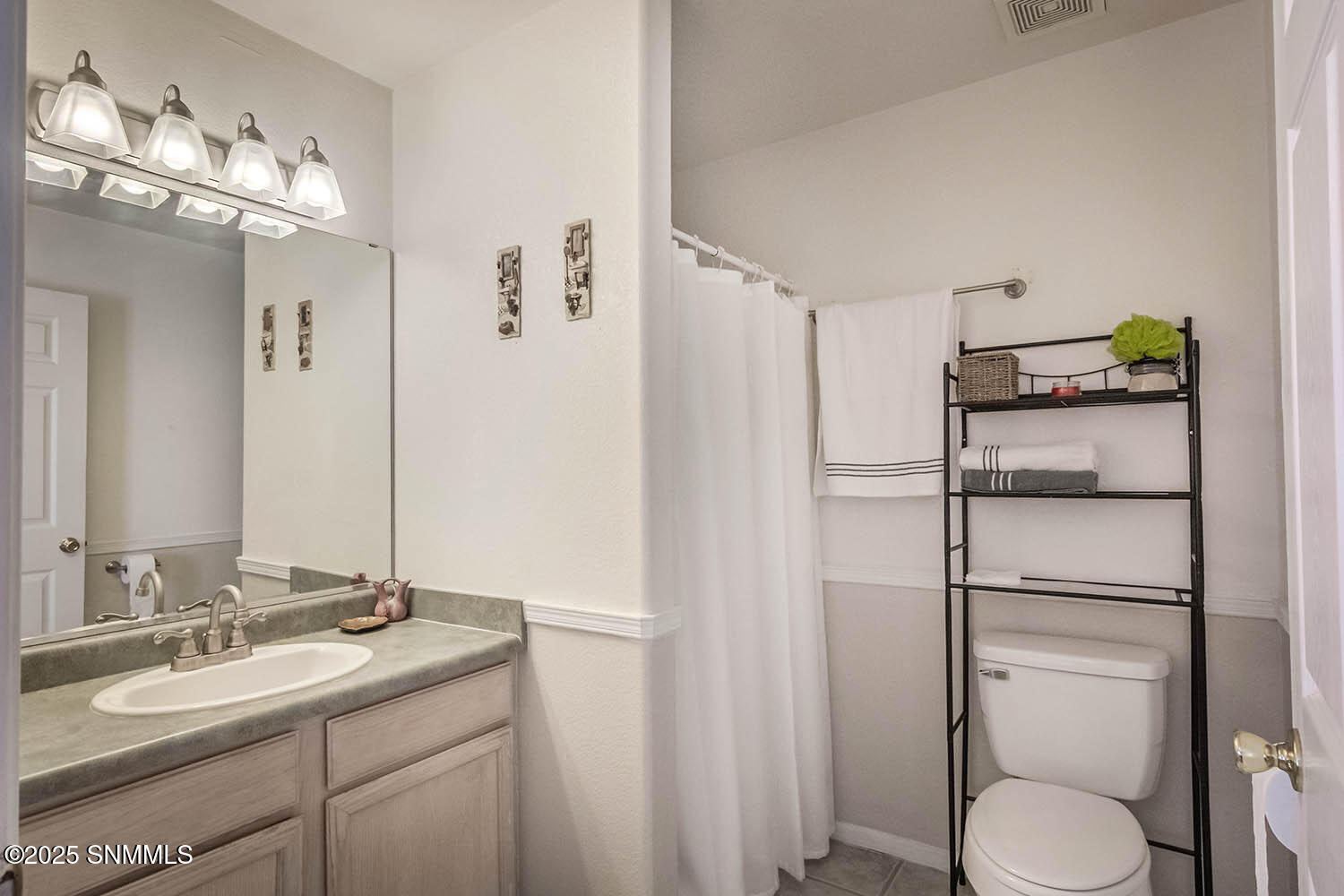 605 Vista Del Sol Place Property Photo 24