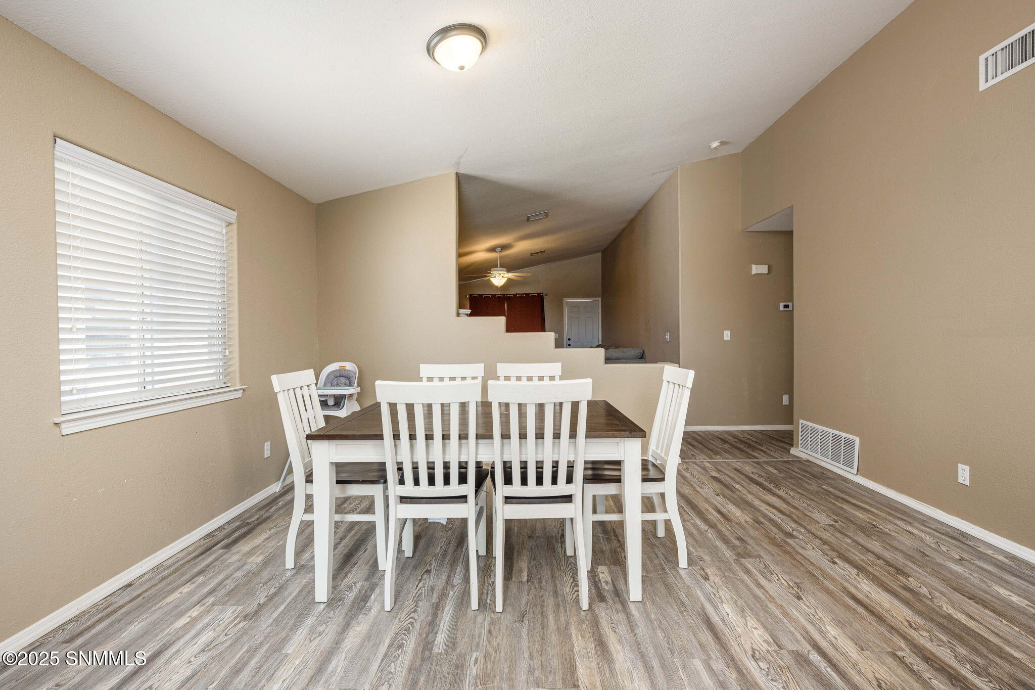 1375 Fountain Loop Property Photo 9