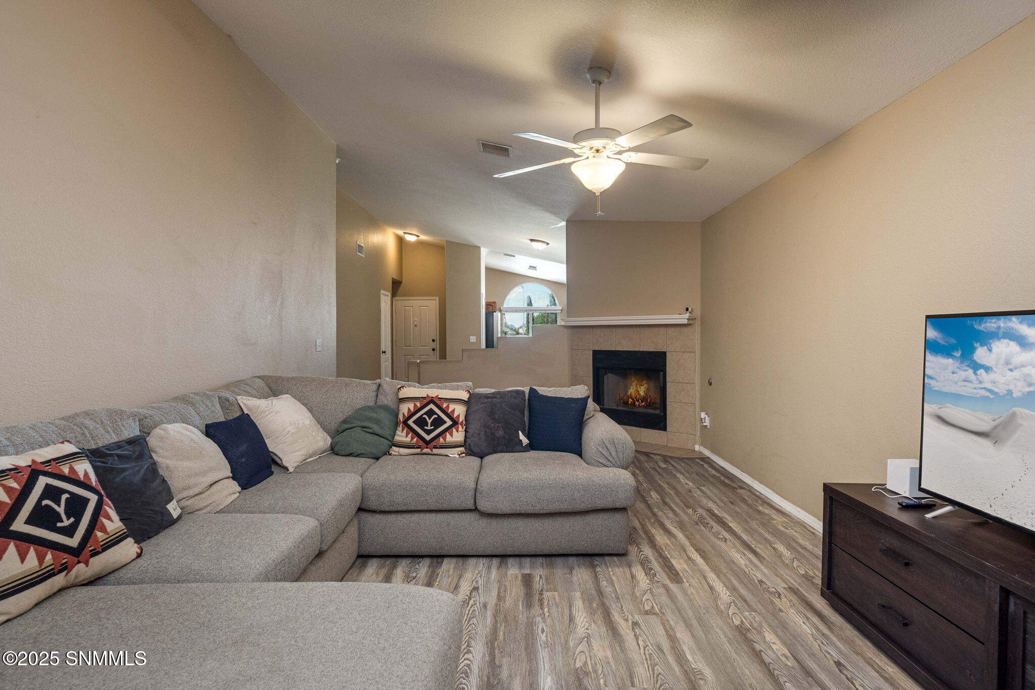 1375 Fountain Loop Property Photo 12