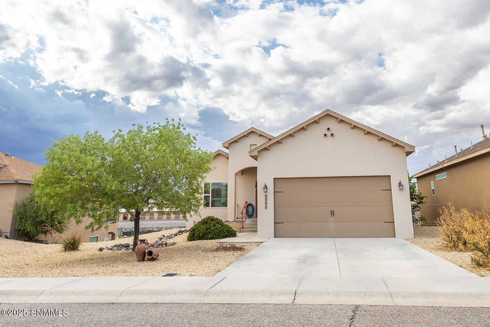 2993 Escenico Court Property Photo 1