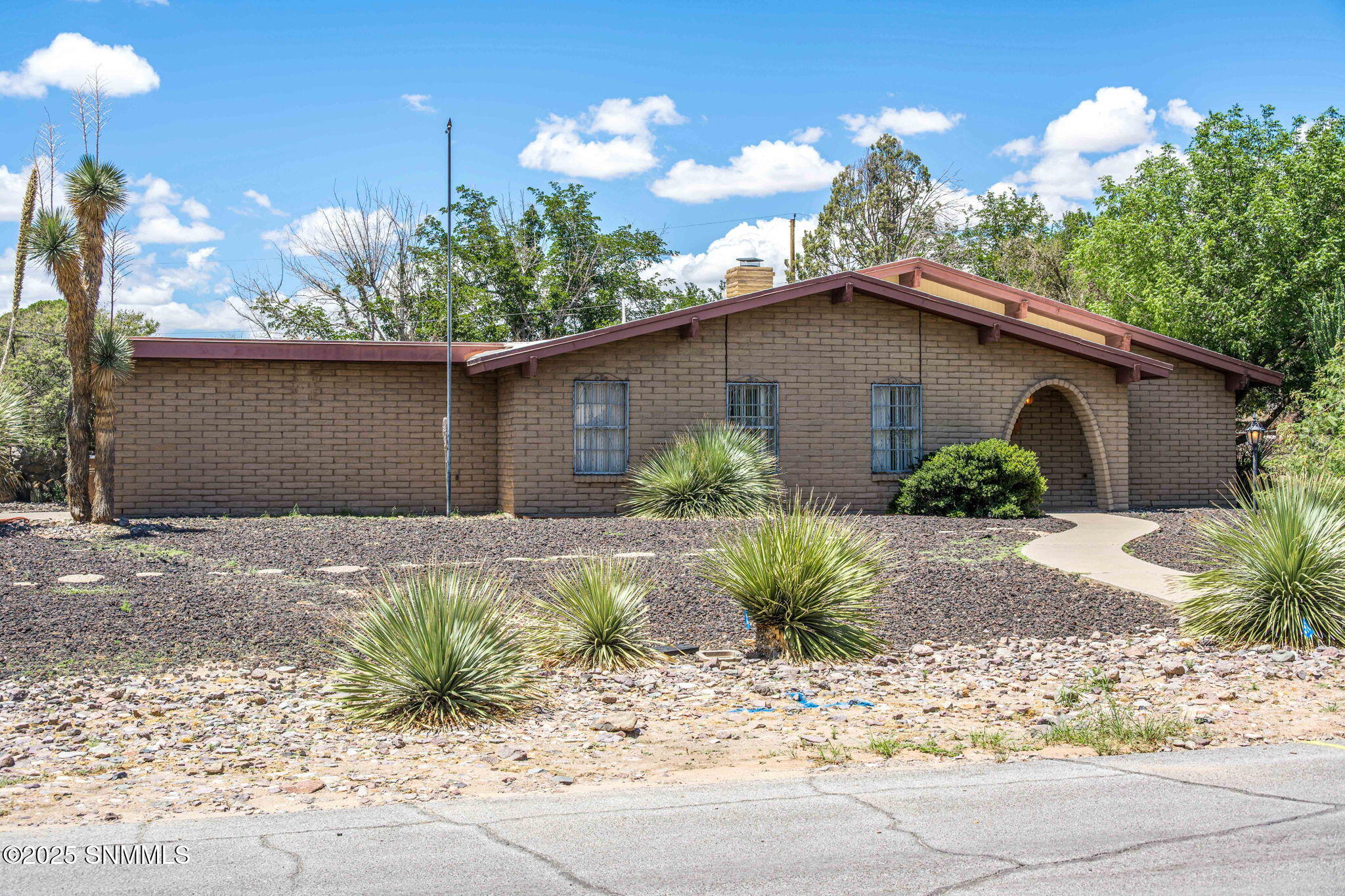 3005 Ronna Drive Property Photo 1