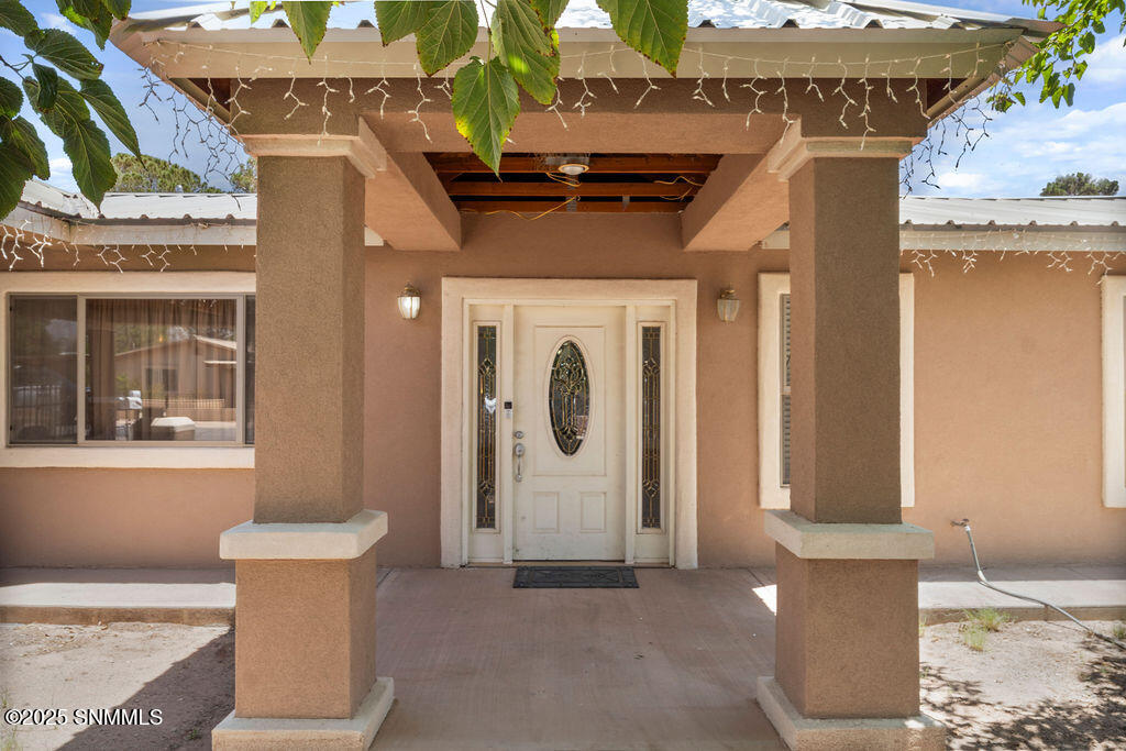 1309 S Whittier Drive Property Photo 1