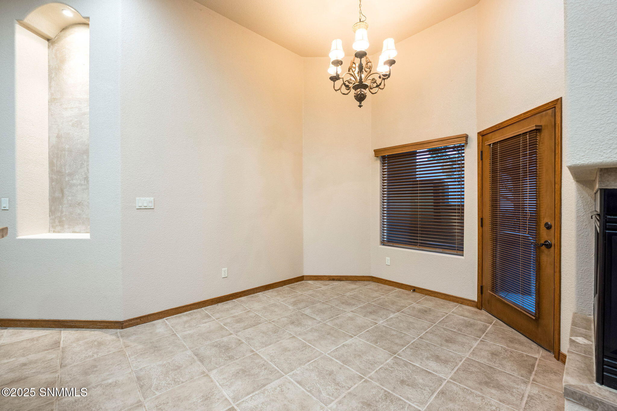 1901 Lone Tree Lane Property Photo 18