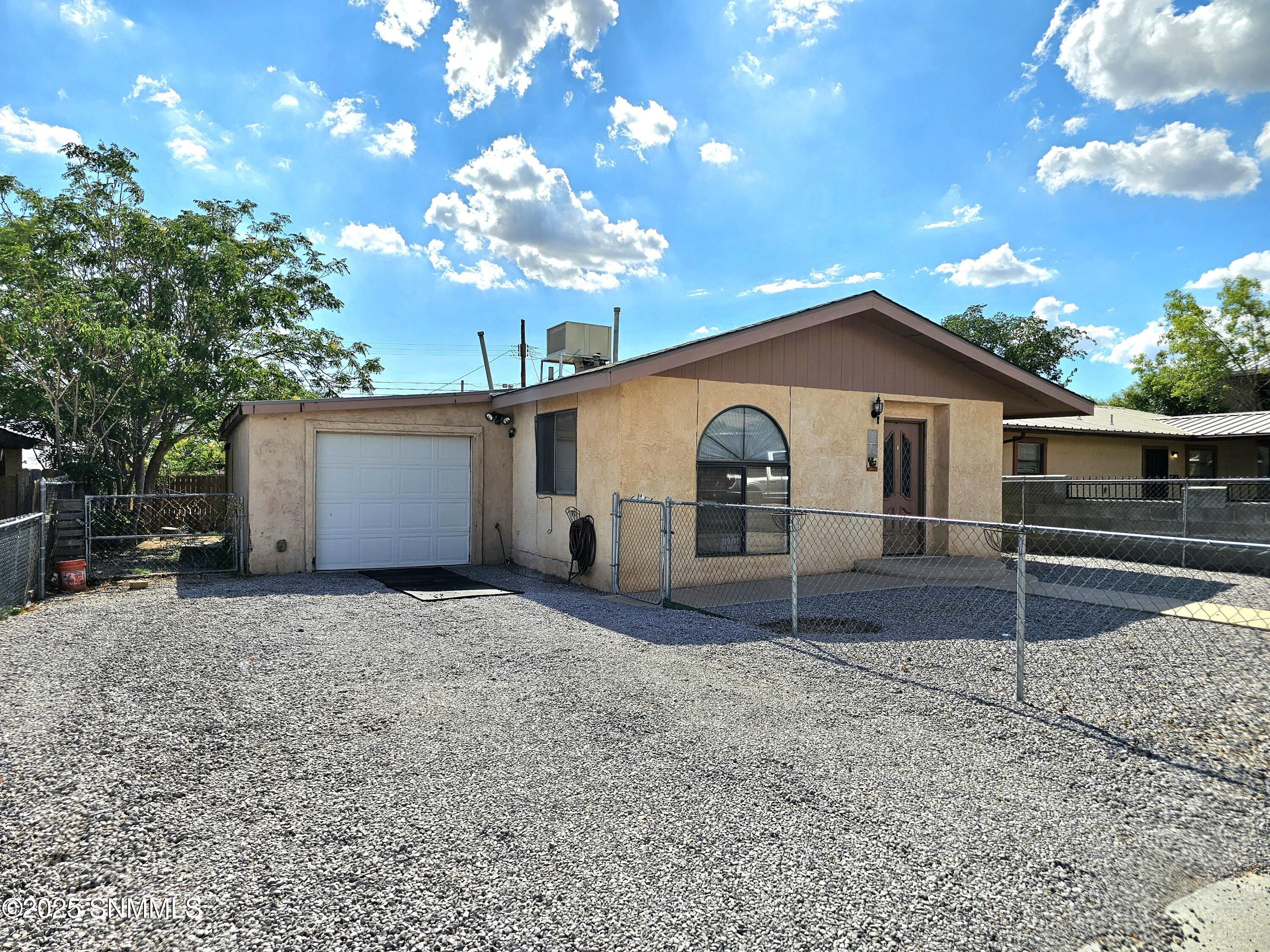 908 Rio Grande Street Property Photo 1