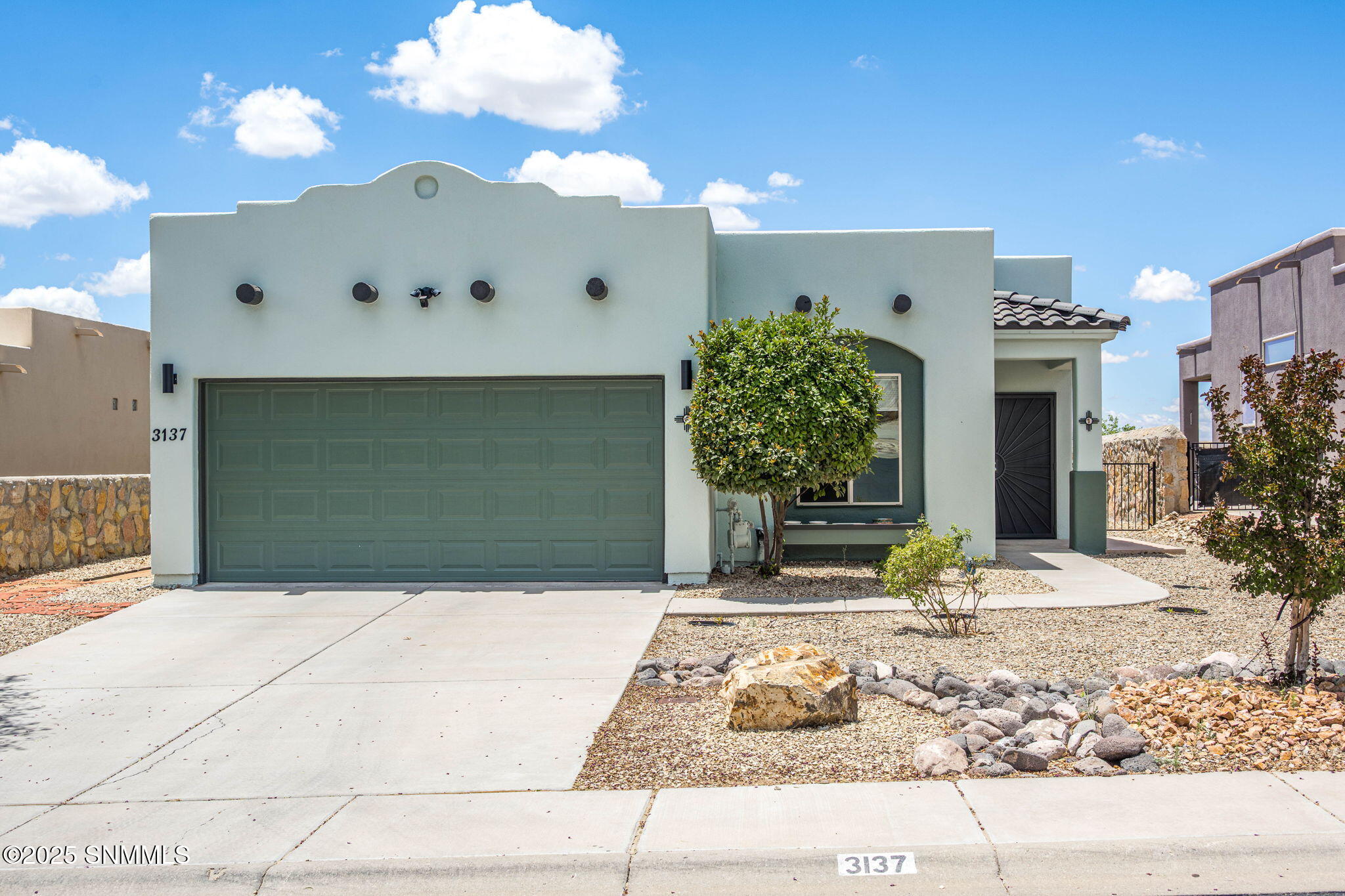 3137 Rio Arriza Loop Property Photo 1