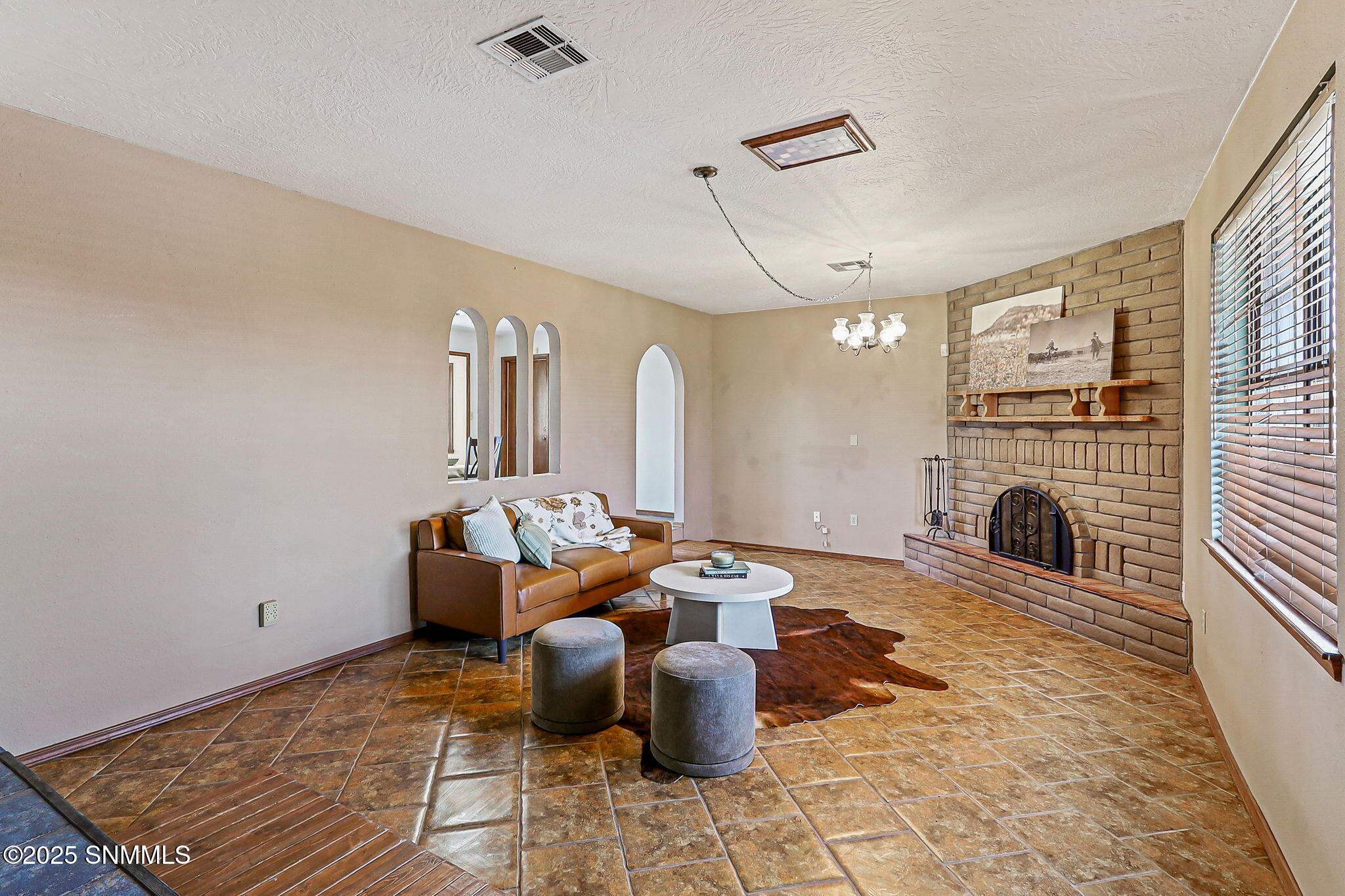 4180 Tellbrook Road Property Photo 6