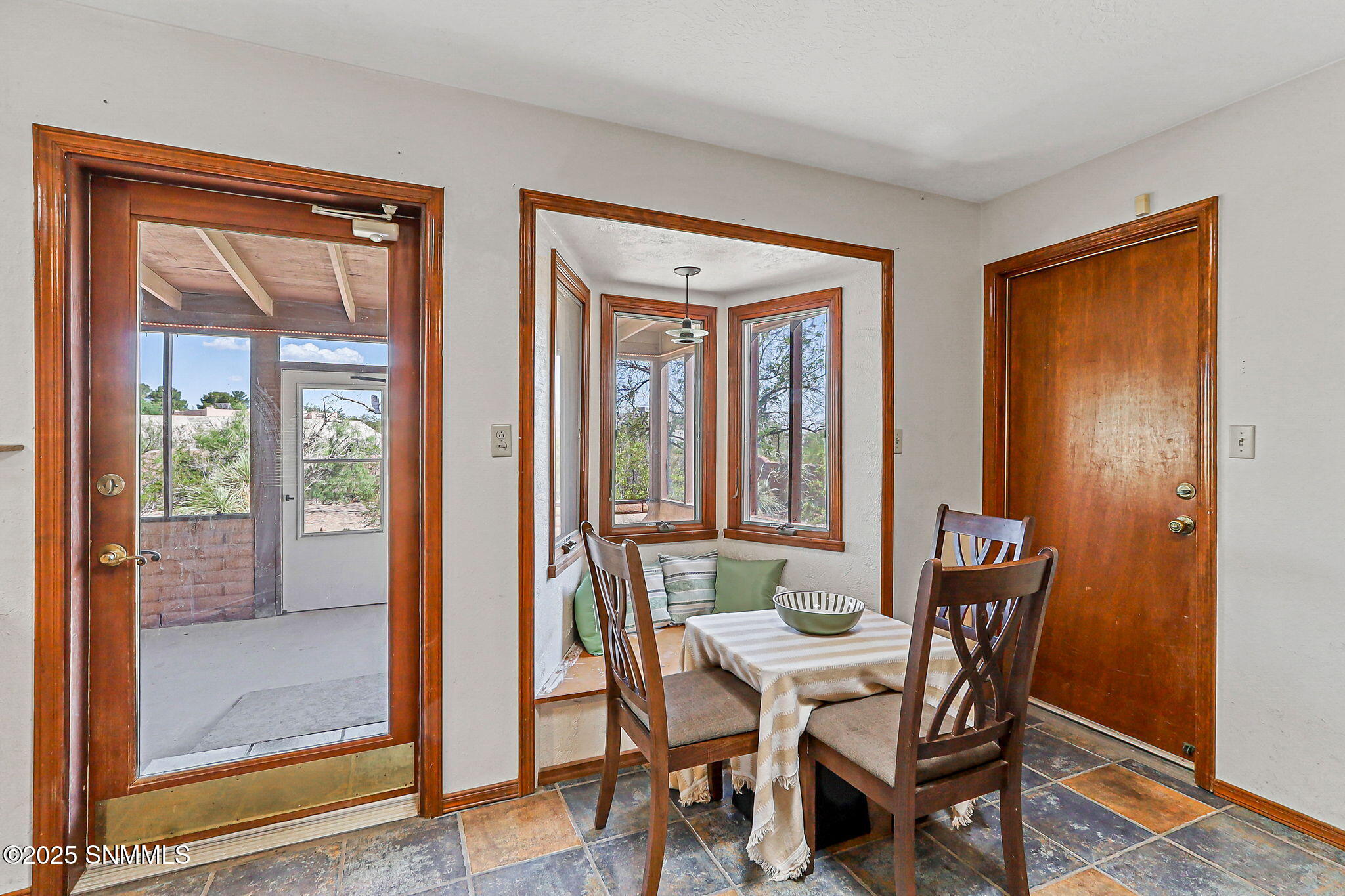 4180 Tellbrook Road Property Photo 12