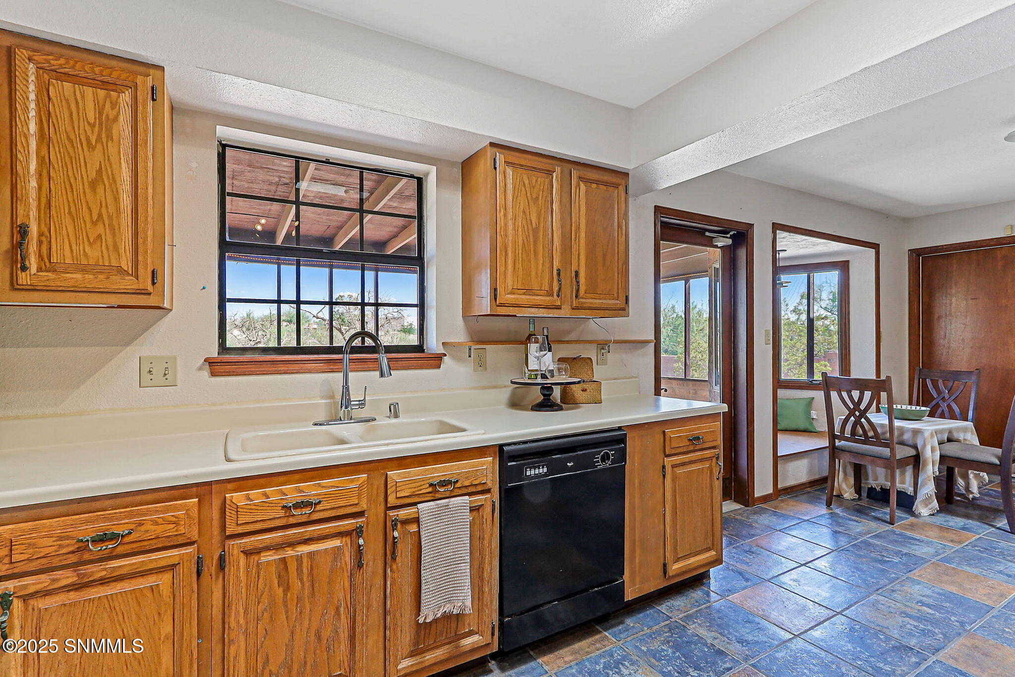 4180 Tellbrook Road Property Photo 16