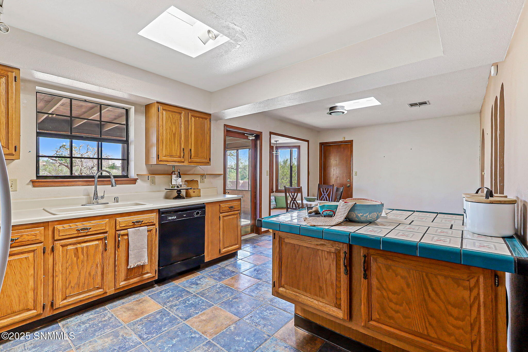 4180 Tellbrook Road Property Photo 18