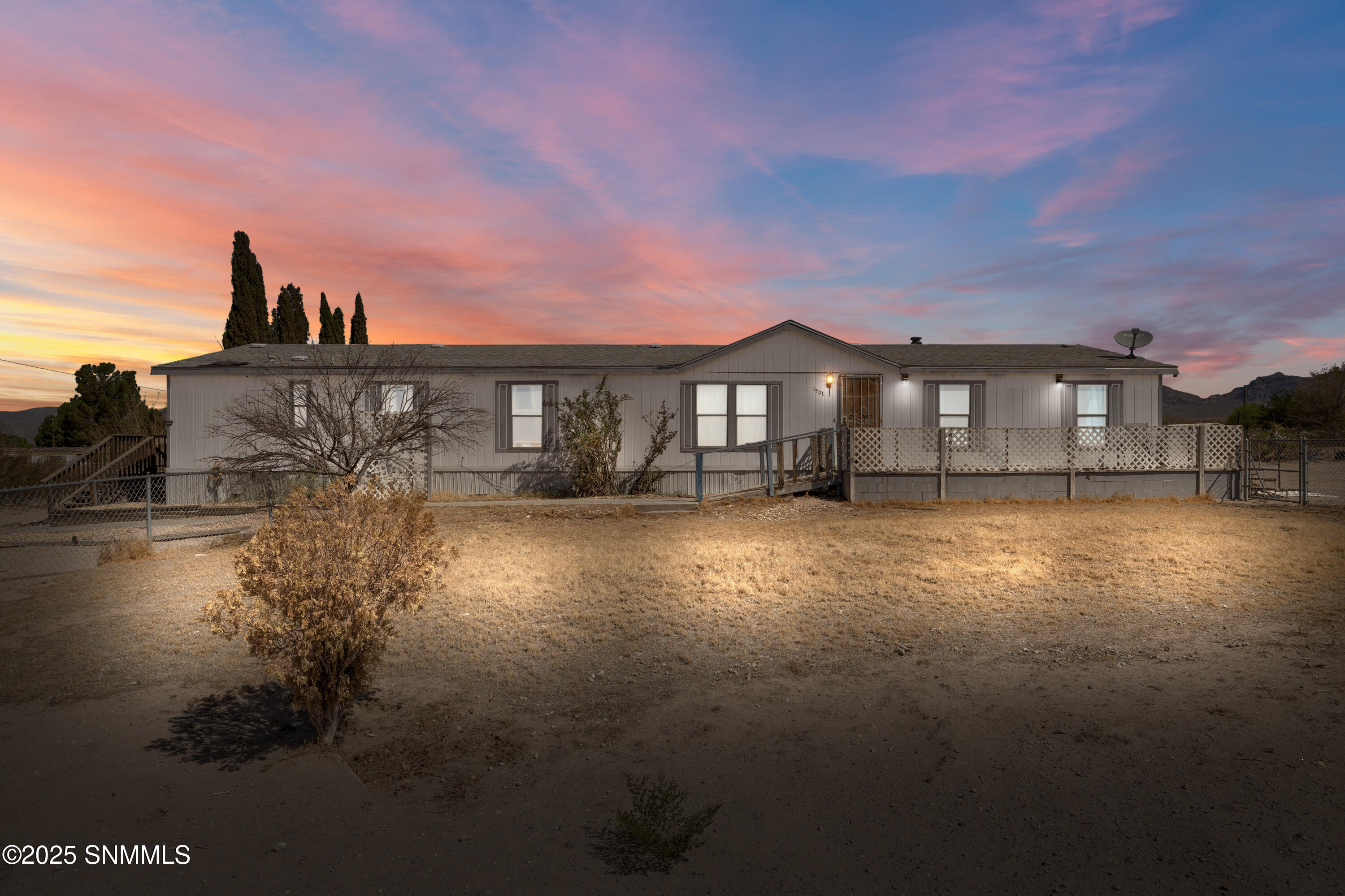 1501 Windmill Road Property Photo 1