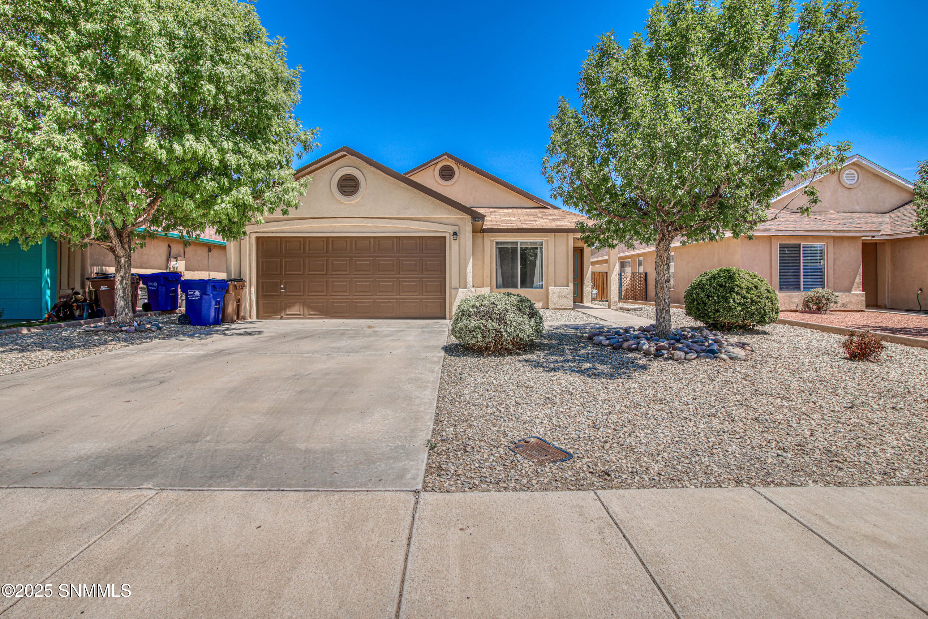 2952 Onate Road Property Photo 1