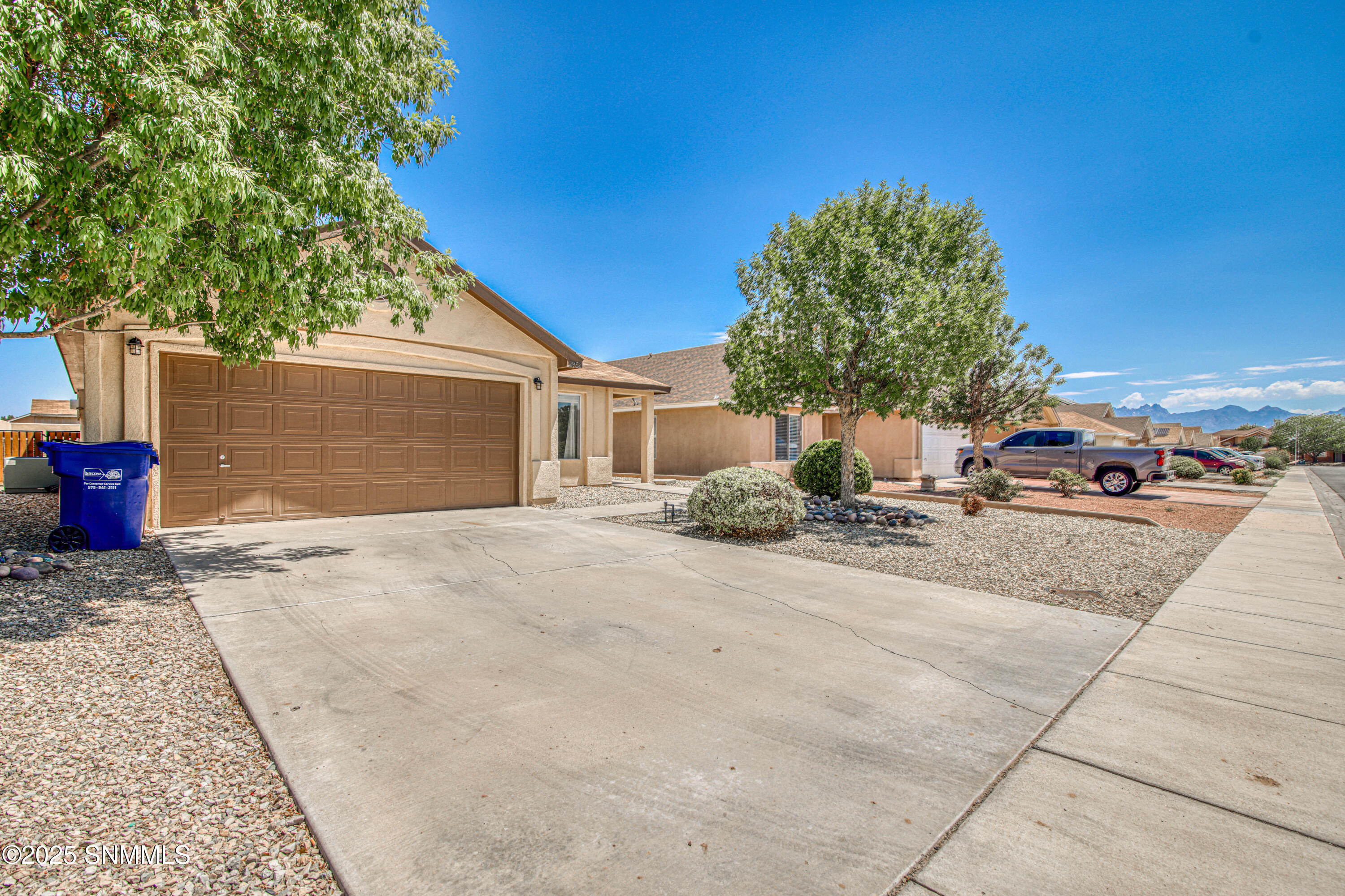 2952 Onate Road Property Photo 2
