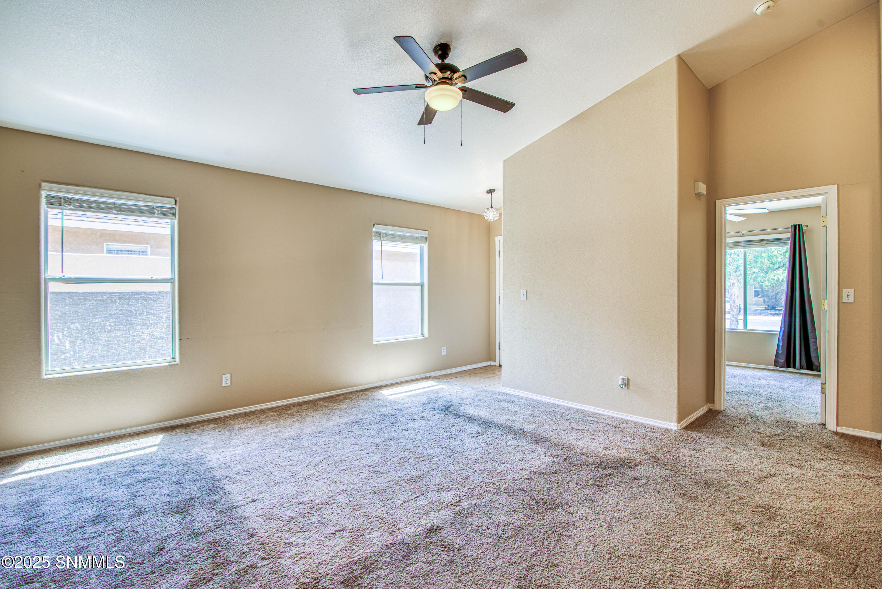 2952 Onate Road Property Photo 9