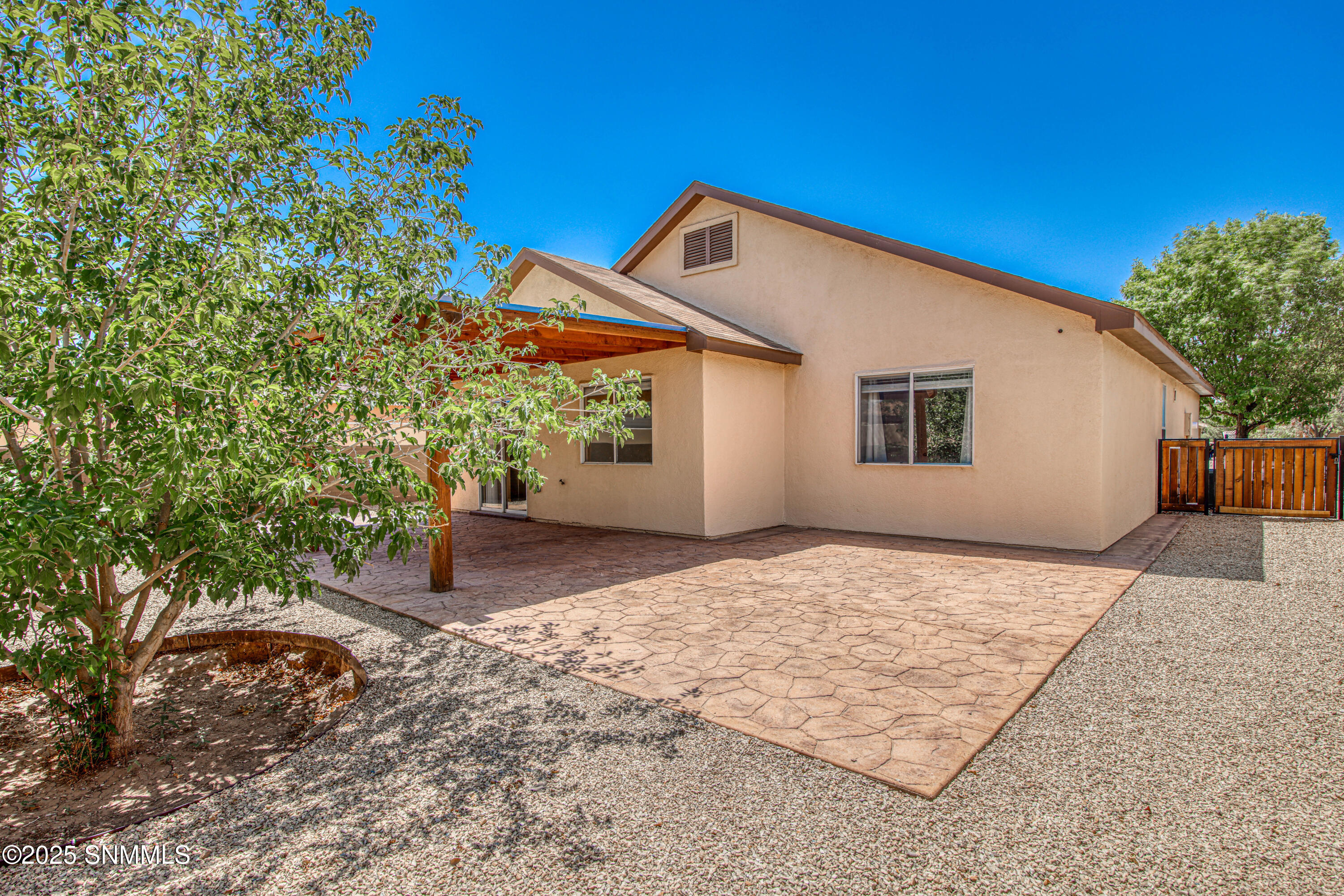 2952 Onate Road Property Photo 38