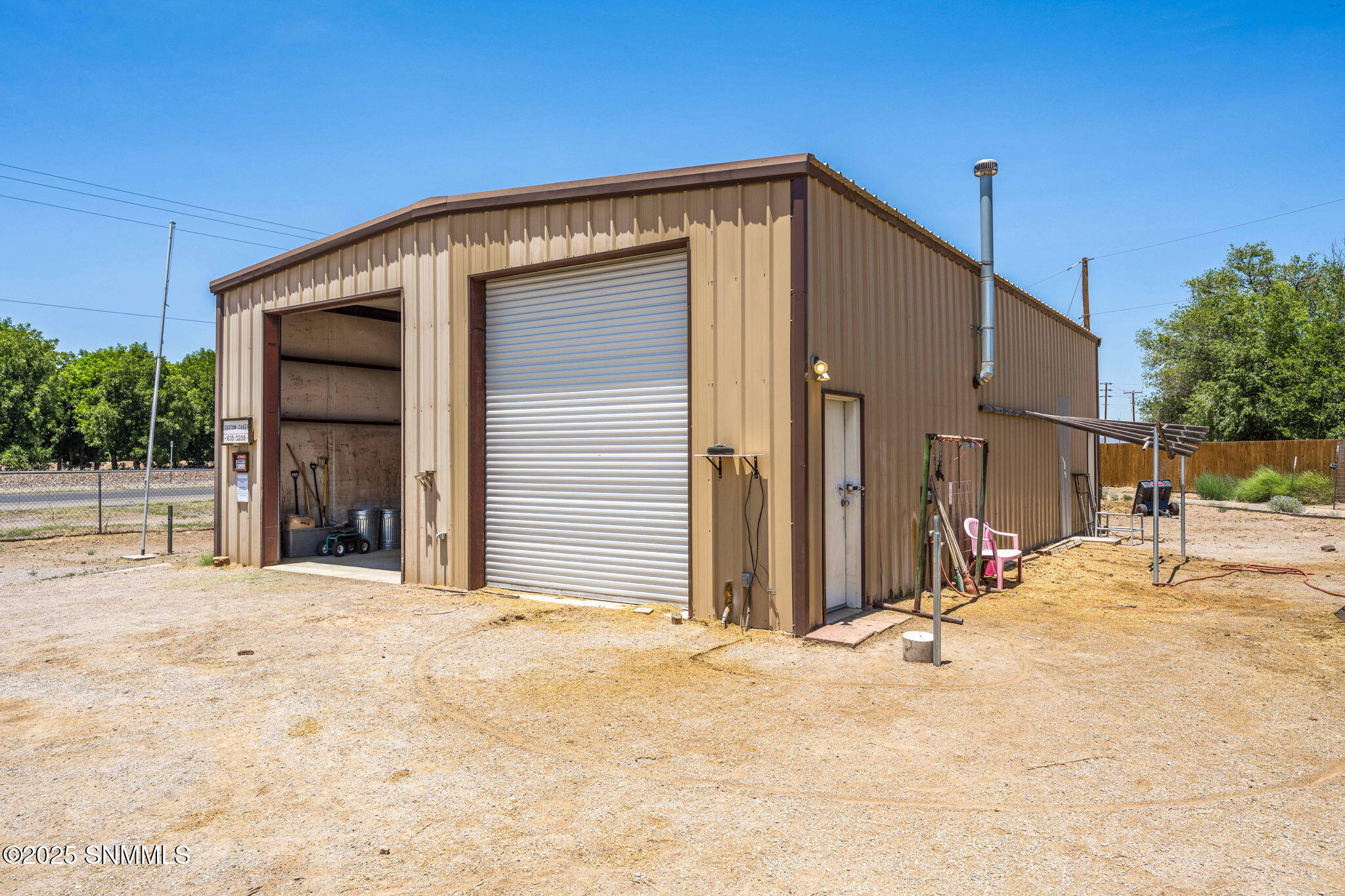 6801 S Main Street Property Photo 3