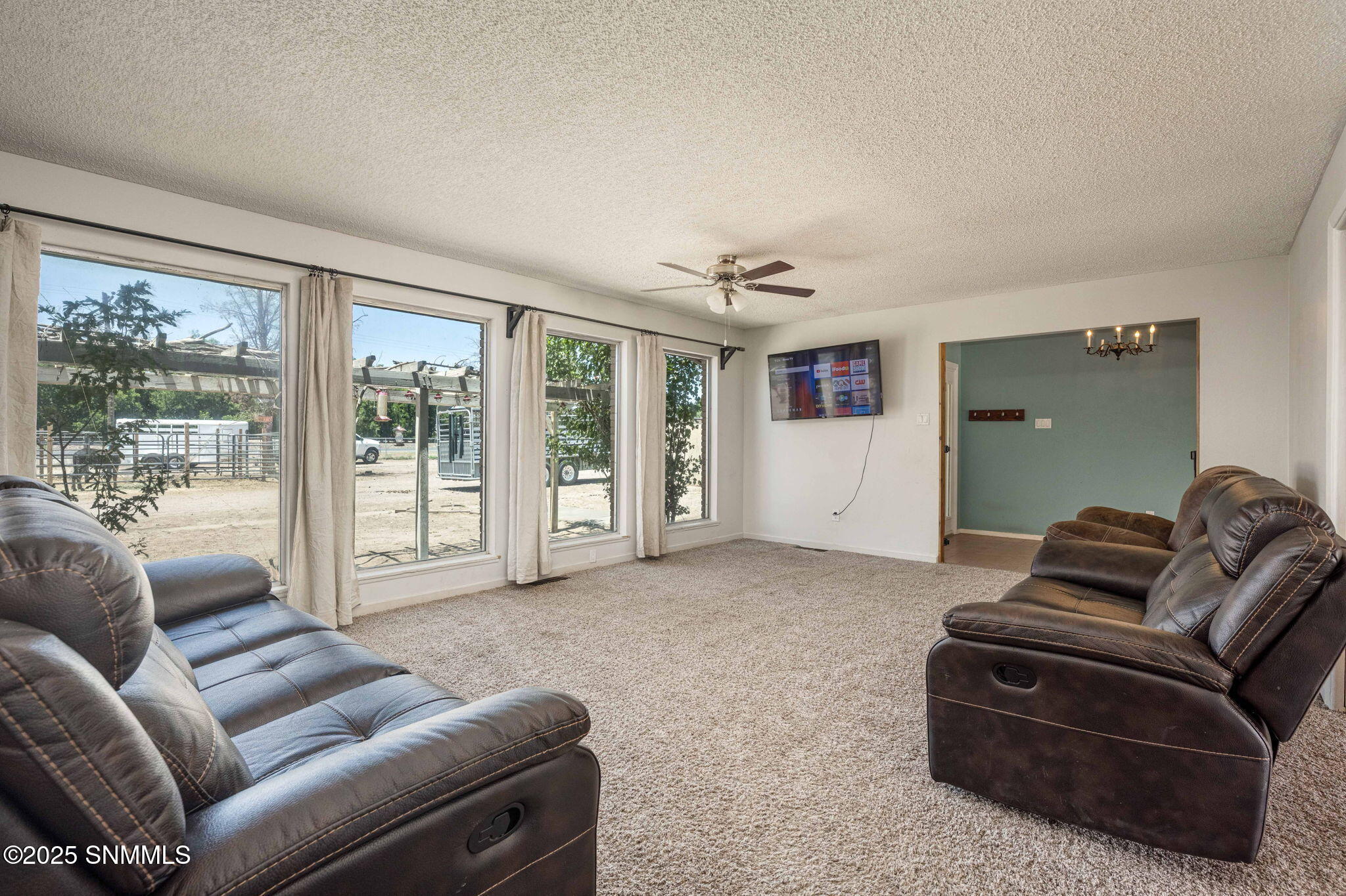 6801 S Main Street Property Photo 11