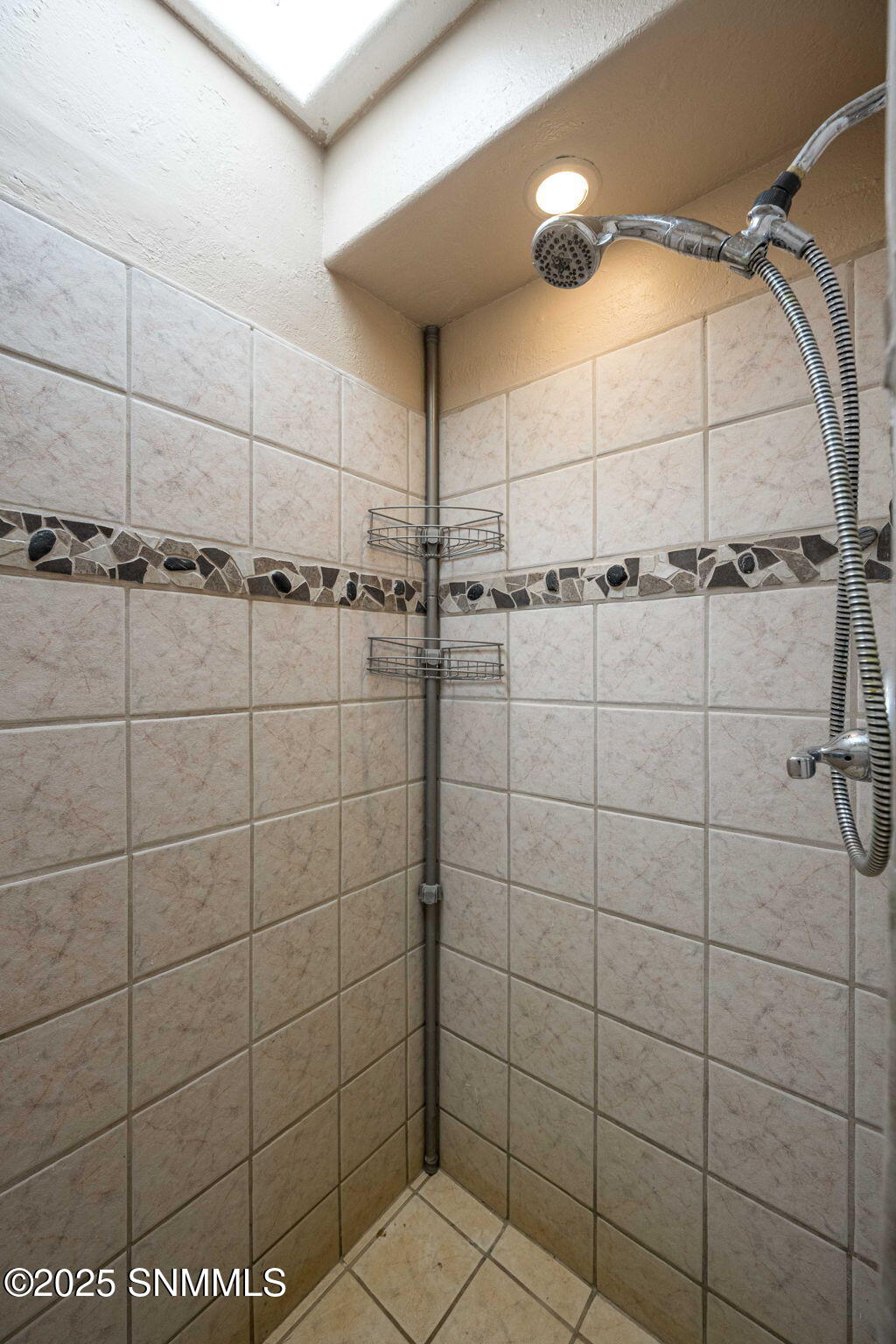 6801 S Main Street Property Photo 15