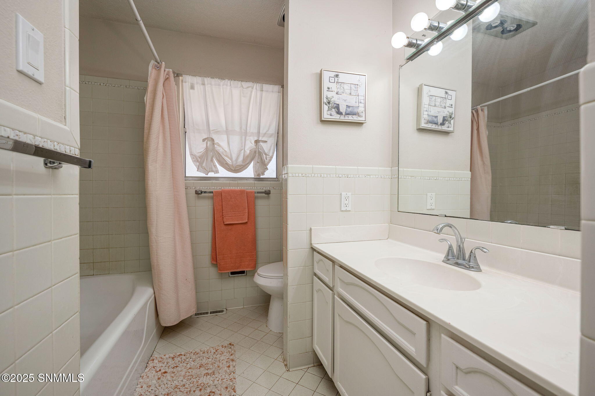 6801 S Main Street Property Photo 21