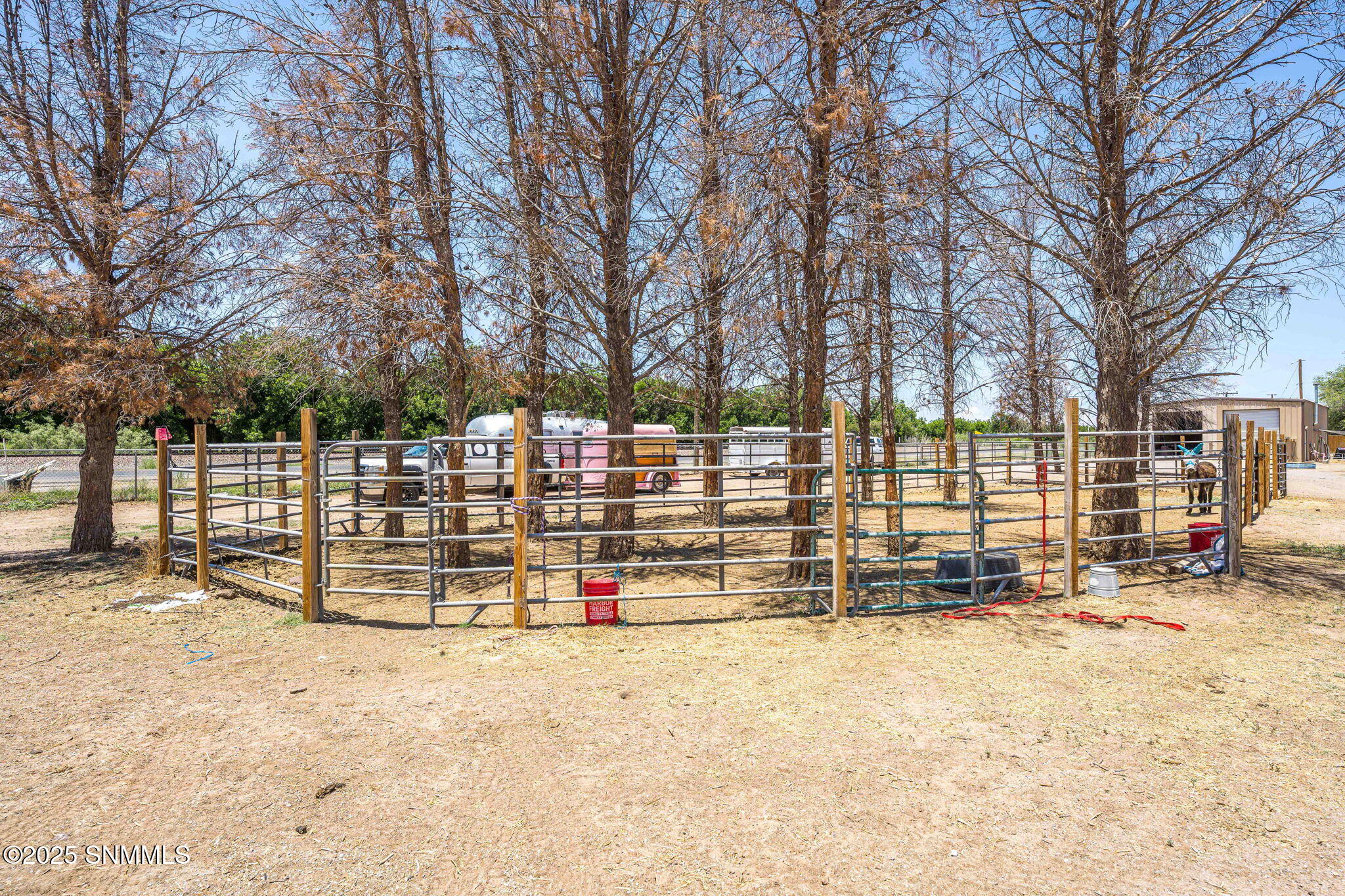 6801 S Main Street Property Photo 34