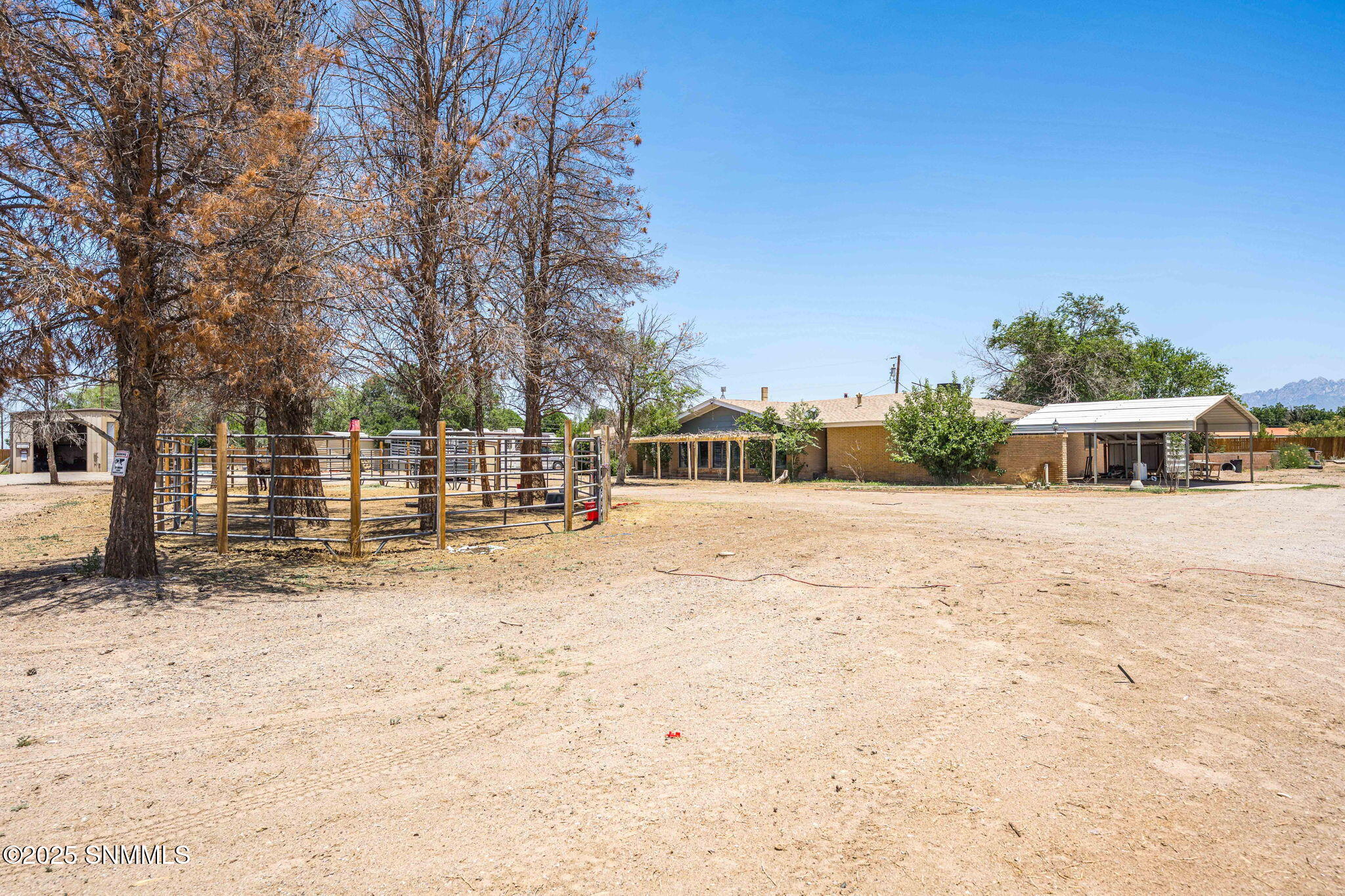 6801 S Main Street Property Photo 38