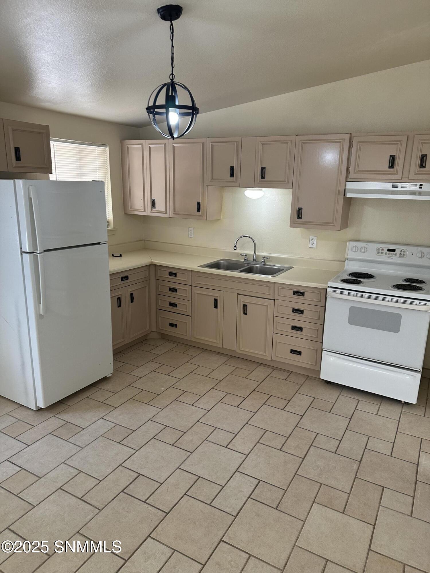 1509 Stull Drive Property Photo 7