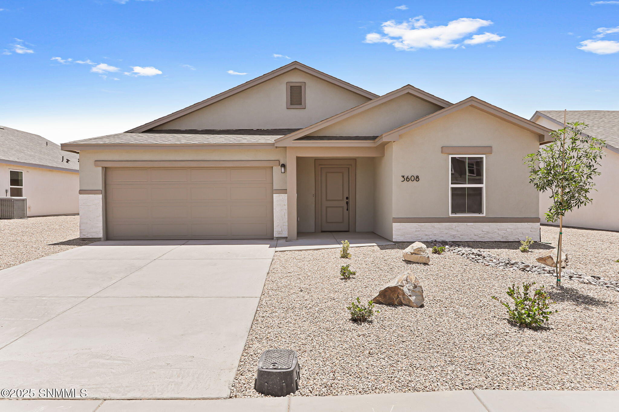 3608 Silverado Property Photo 1